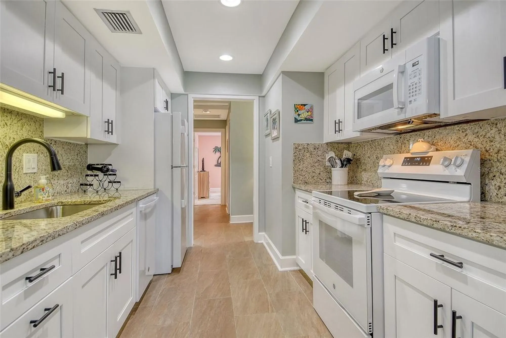 Property Slideshow image 20 of 68 | 143 whispering sands dr # v30, Sarasota, FL, 34242