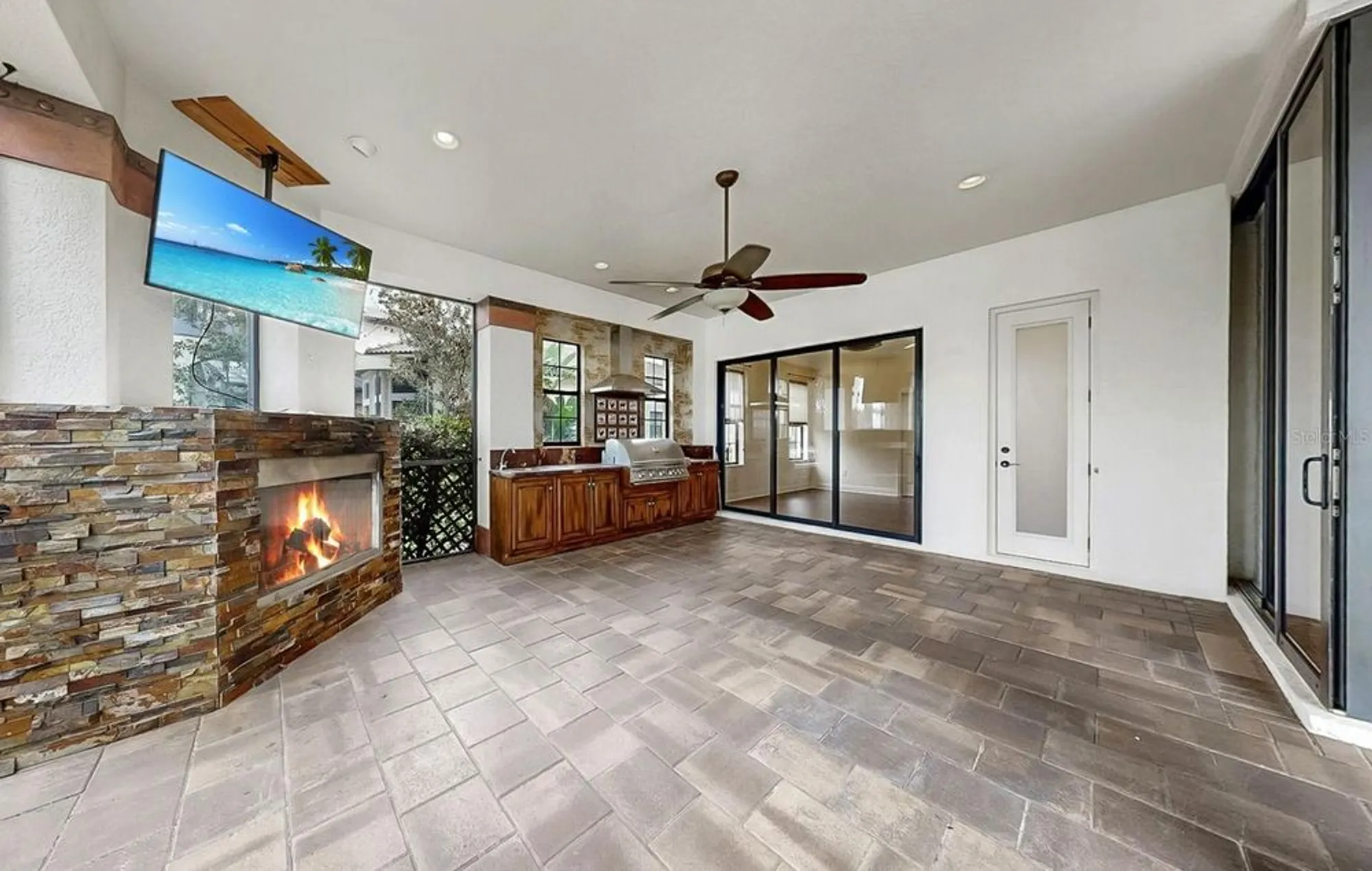 Property Slideshow image 77 of 82 | 5417 tybee island dr, Apollo Beach, FL, 33572