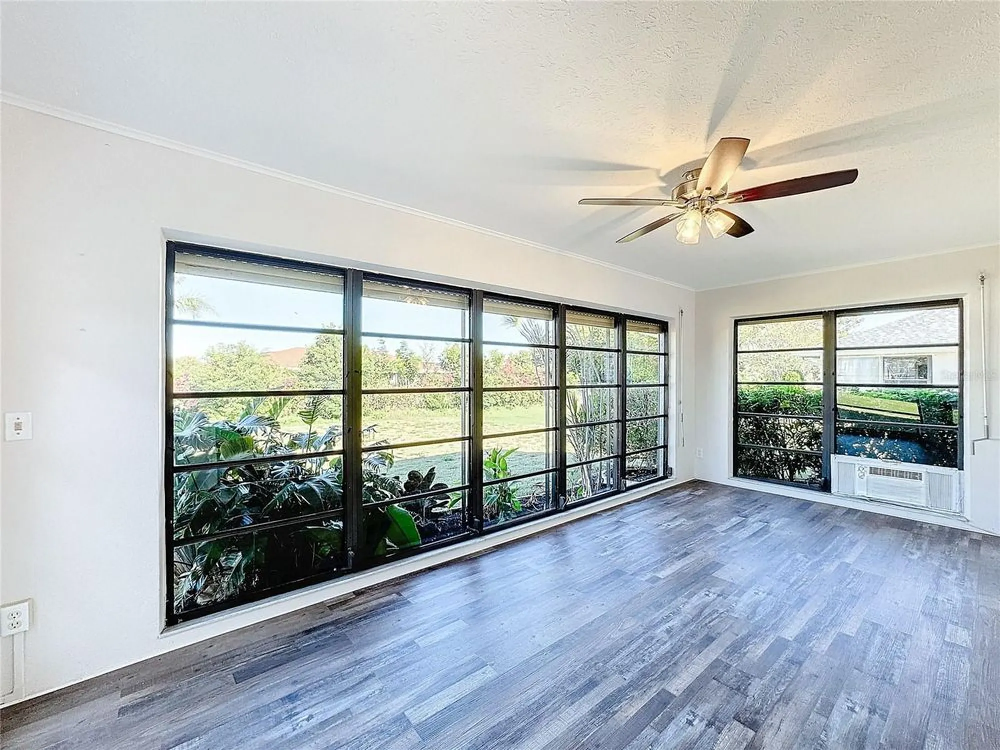 Property Slideshow image 32 of 57 | 1715 s pebble beach blvd, Sun City Center, FL, 33573