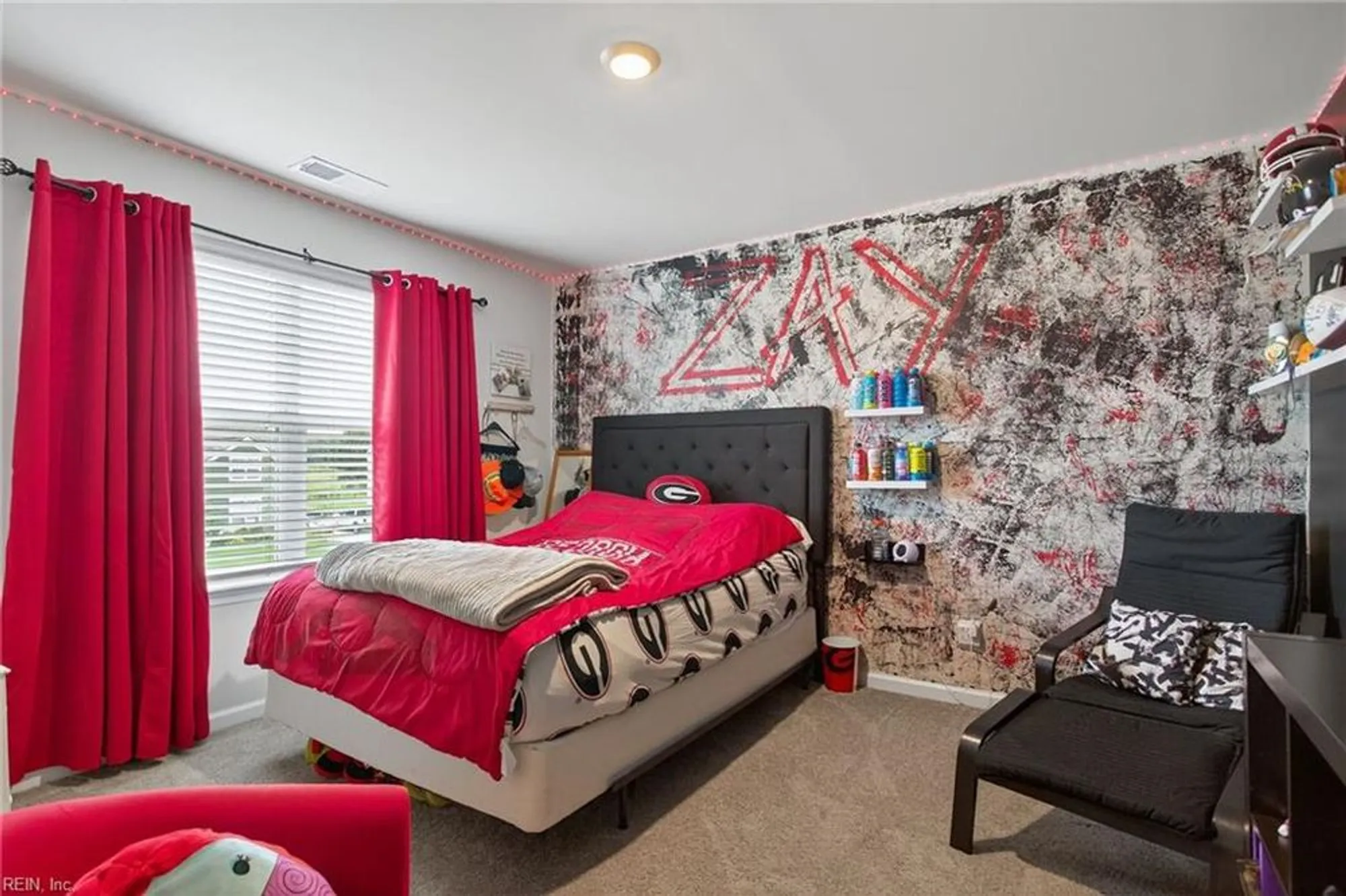 Property Slideshow image 23 of 42 | 200 saint andrews, Smithfield, VA, 23430