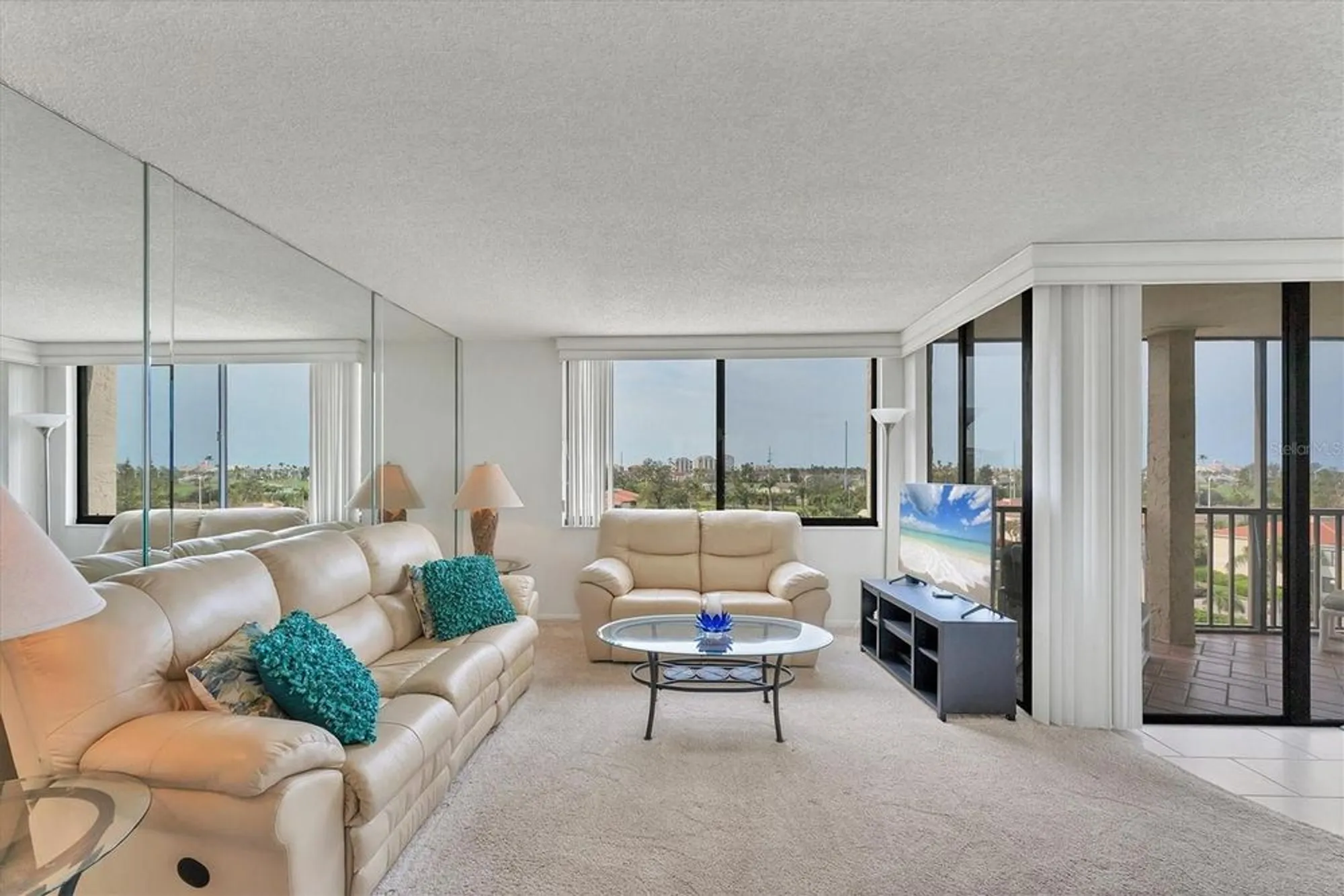 Property Slideshow image 5 of 31 | 6158 palma del mar blvd s apt 504, St Petersburg, FL, 33715