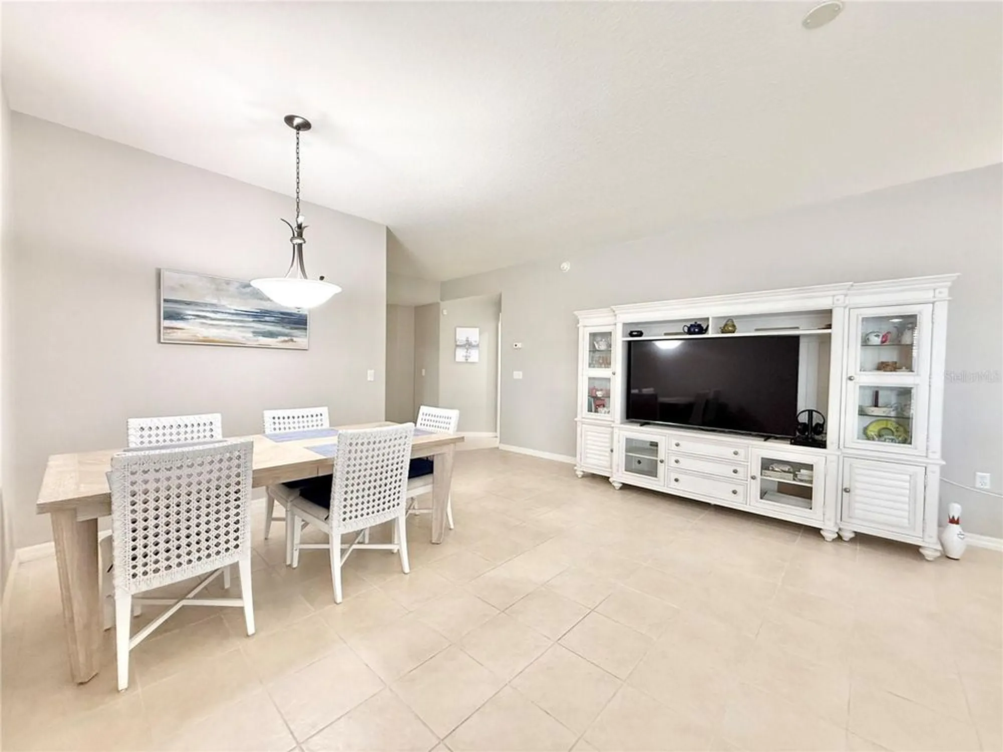 Property Slideshow image 5 of 42 | 3850 serenade ln # 3850, Lakeland, FL, 33811