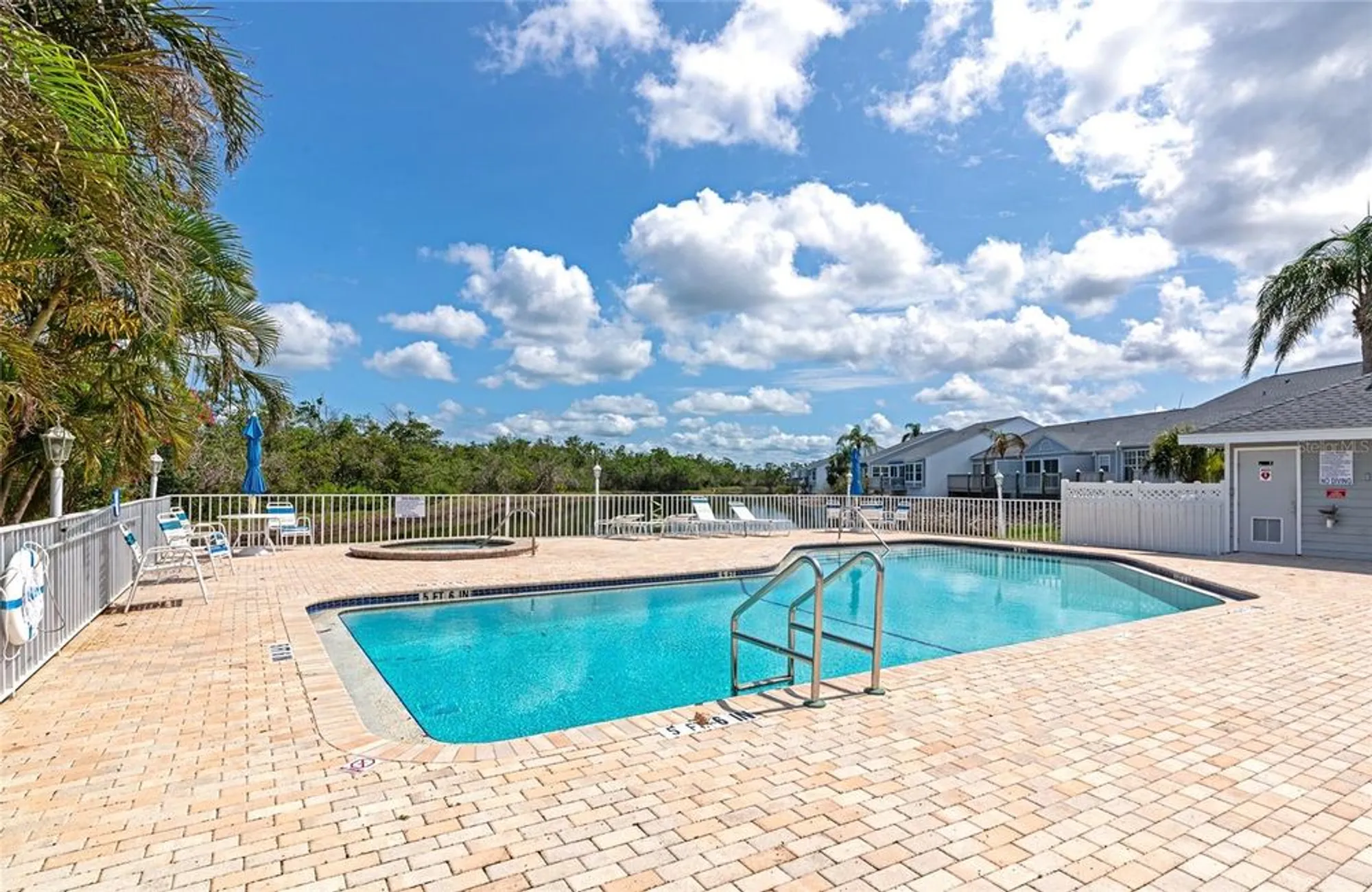 Property Slideshow image 47 of 62 | 1316 perico point cir, Bradenton, FL, 34209