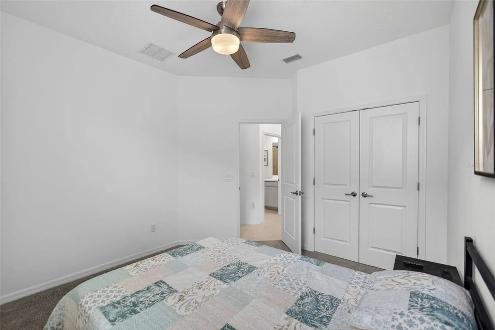 Property Slideshow image 28 of 47 | 16426 paynes mill dr, Bradenton, FL, 34211