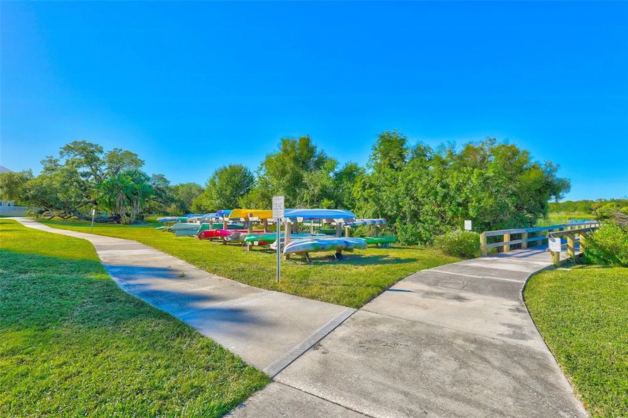 Property Slideshow image 31 of 31 | 2430 florentine way 6, Clearwater, FL, 33763