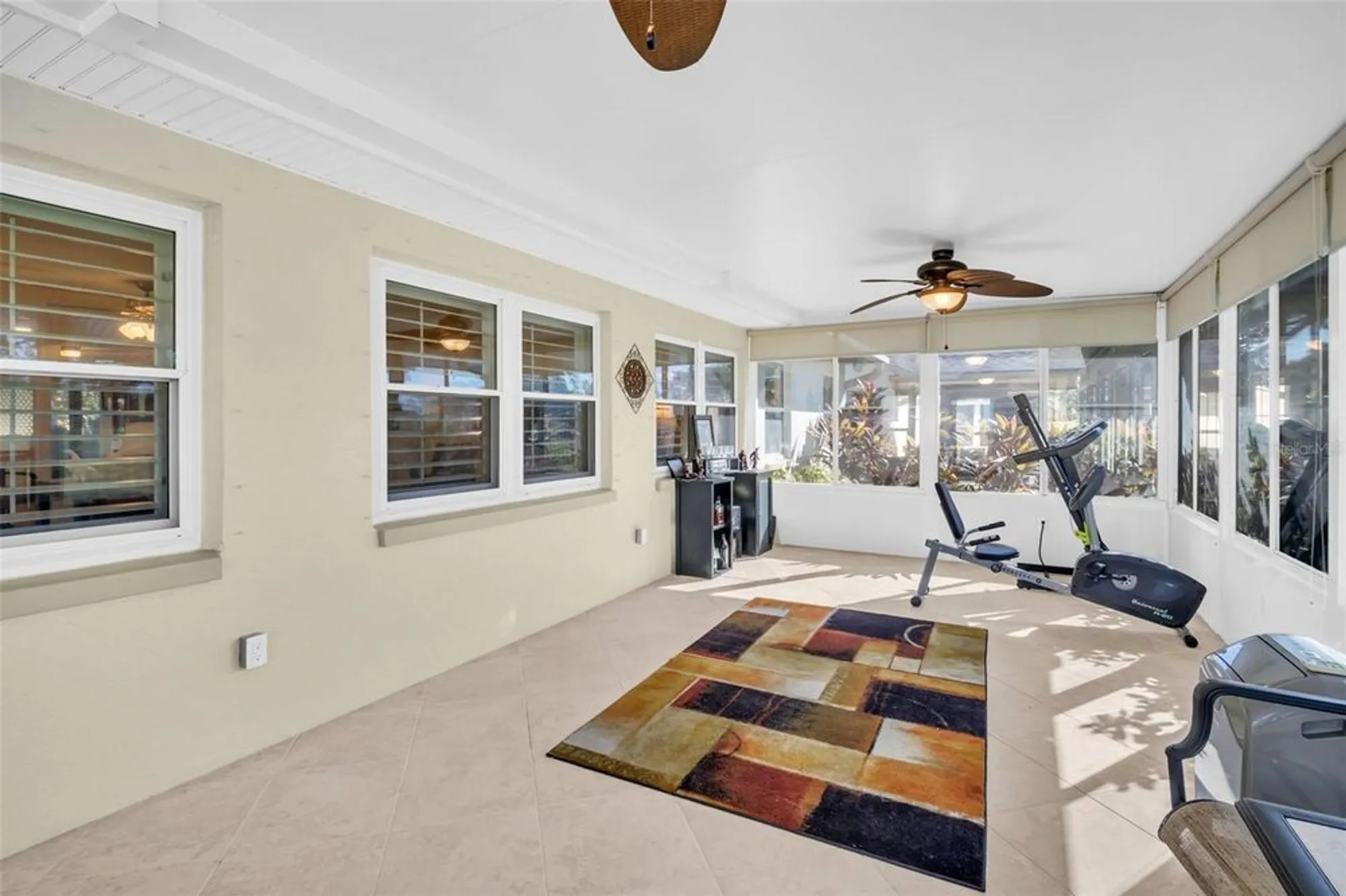 Property Slideshow image 30 of 57 | 1222 gillespie dr, Palm Harbor, FL, 34684