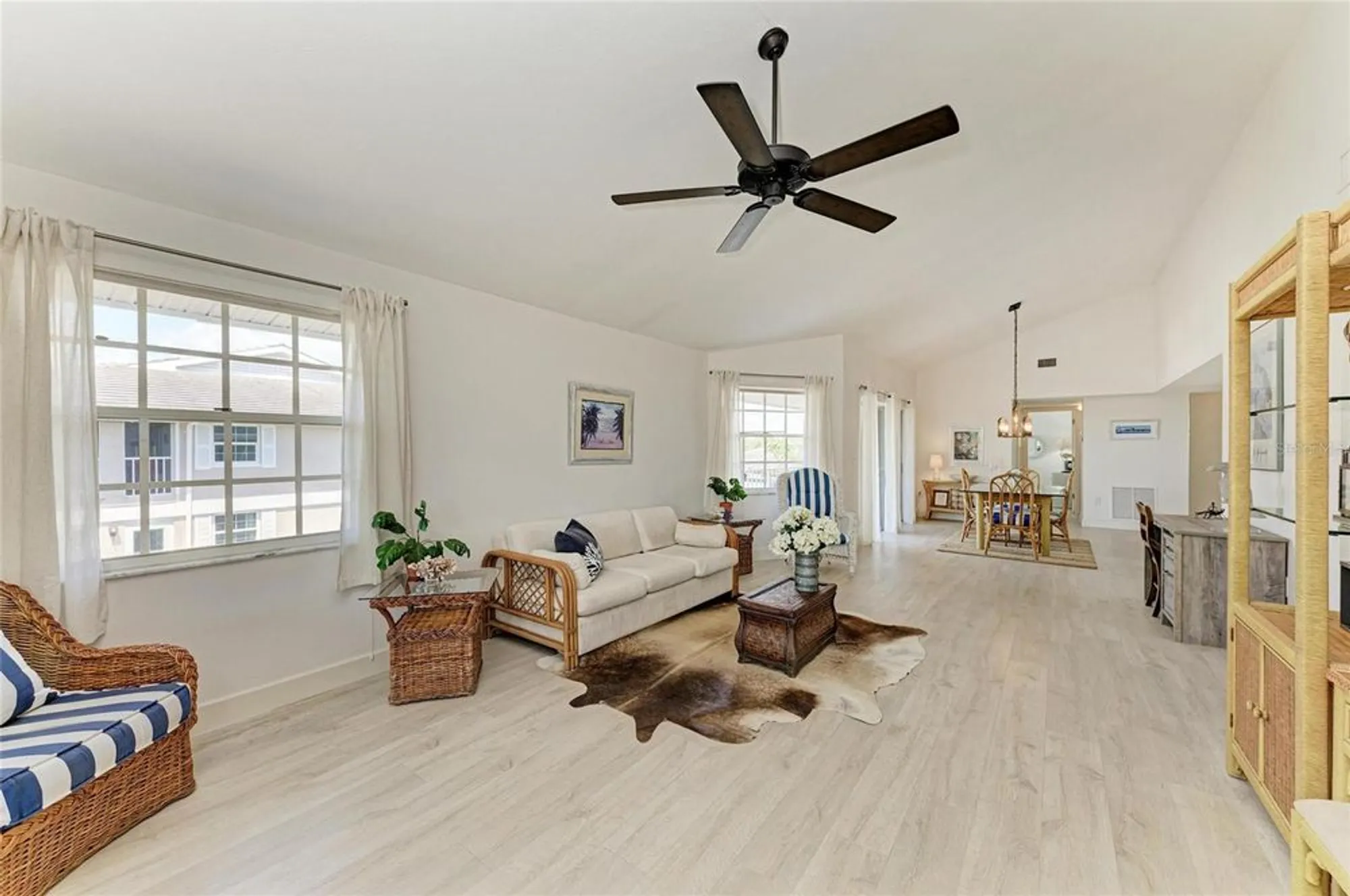 Property Slideshow image 23 of 66 | 628 estuary dr, Bradenton, FL, 34209