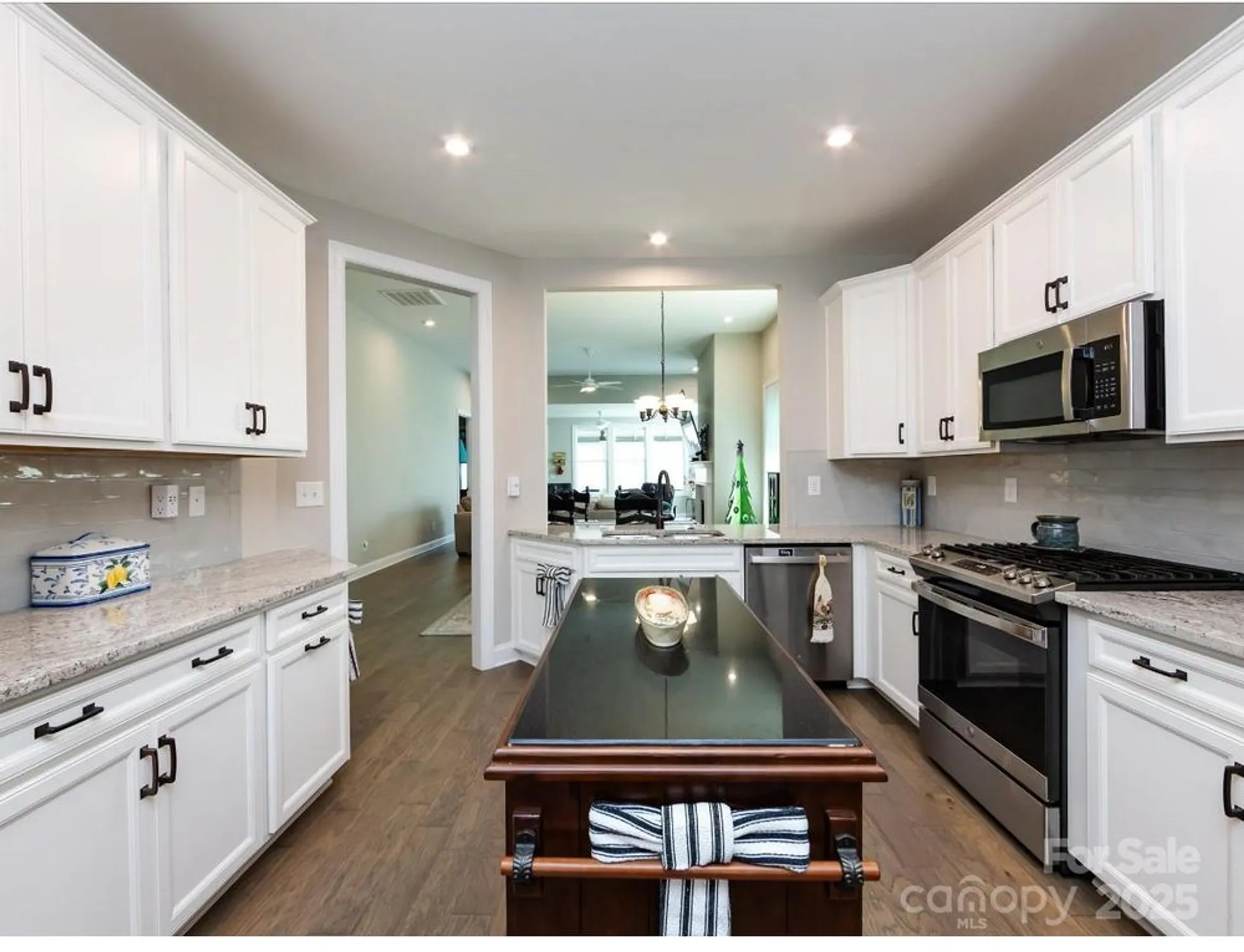 Property Slideshow image 9 of 28 | 7337 overjoyed crossing, Charlotte, NC, 28215