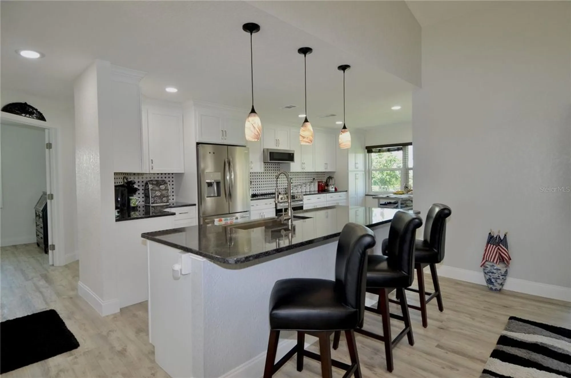 Property Slideshow image 23 of 77 | 611 paget dr, Venice, FL, 34293