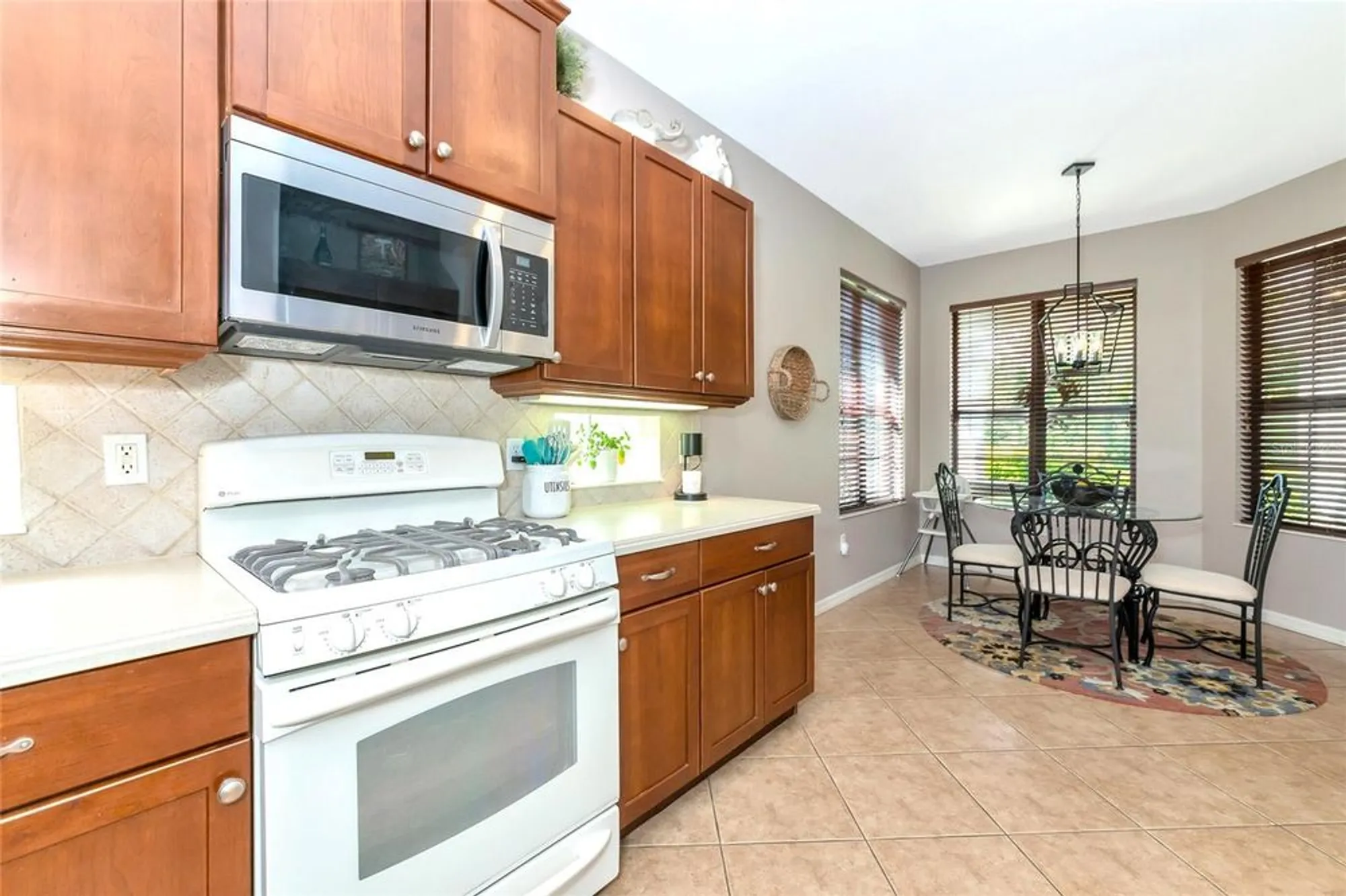 Property Slideshow image 17 of 43 | 6059 wingspan way, Bradenton, FL, 34203