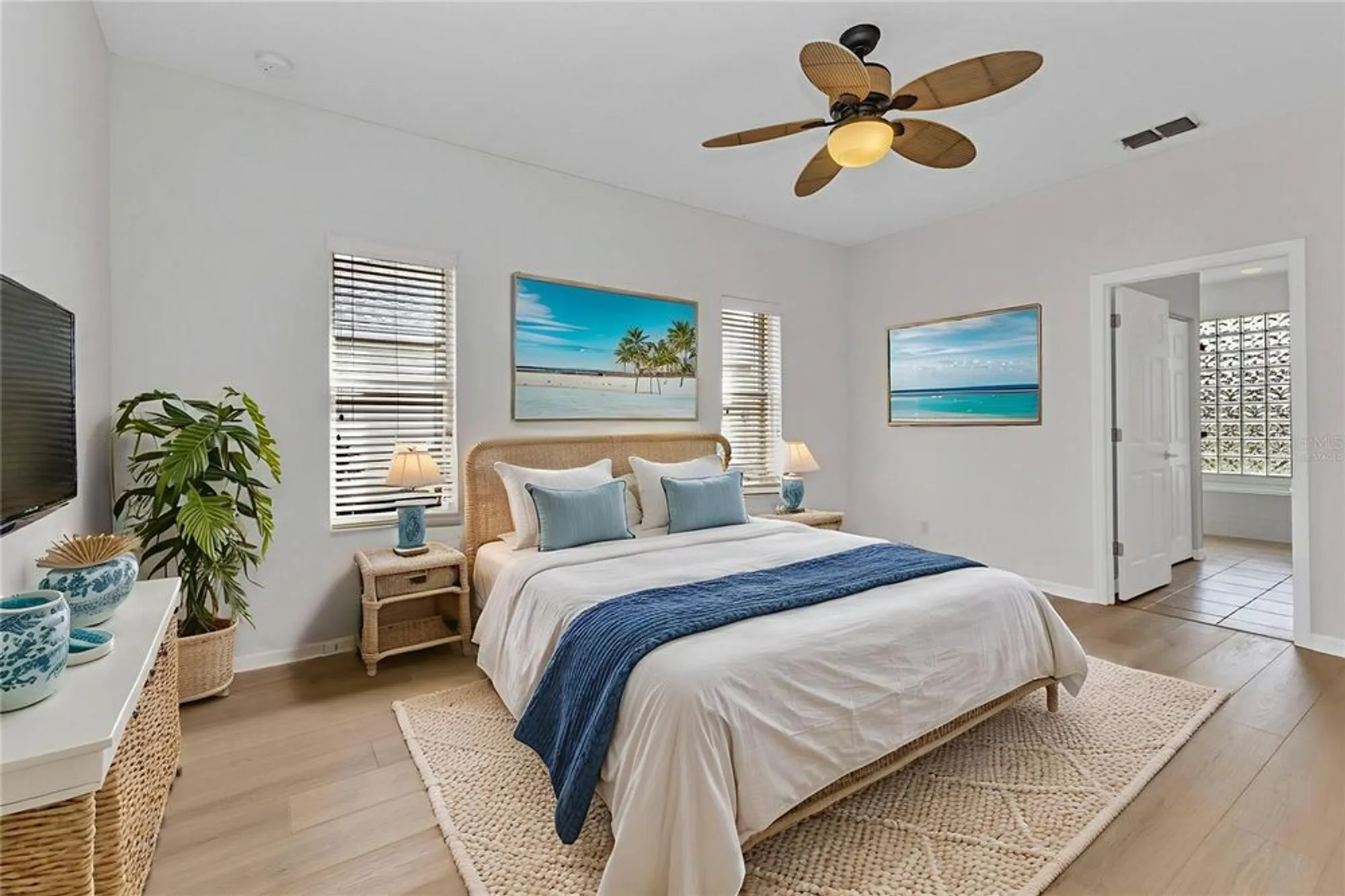 Property Slideshow image 9 of 37 | 1605 palace ct, Punta Gorda, FL, 33980