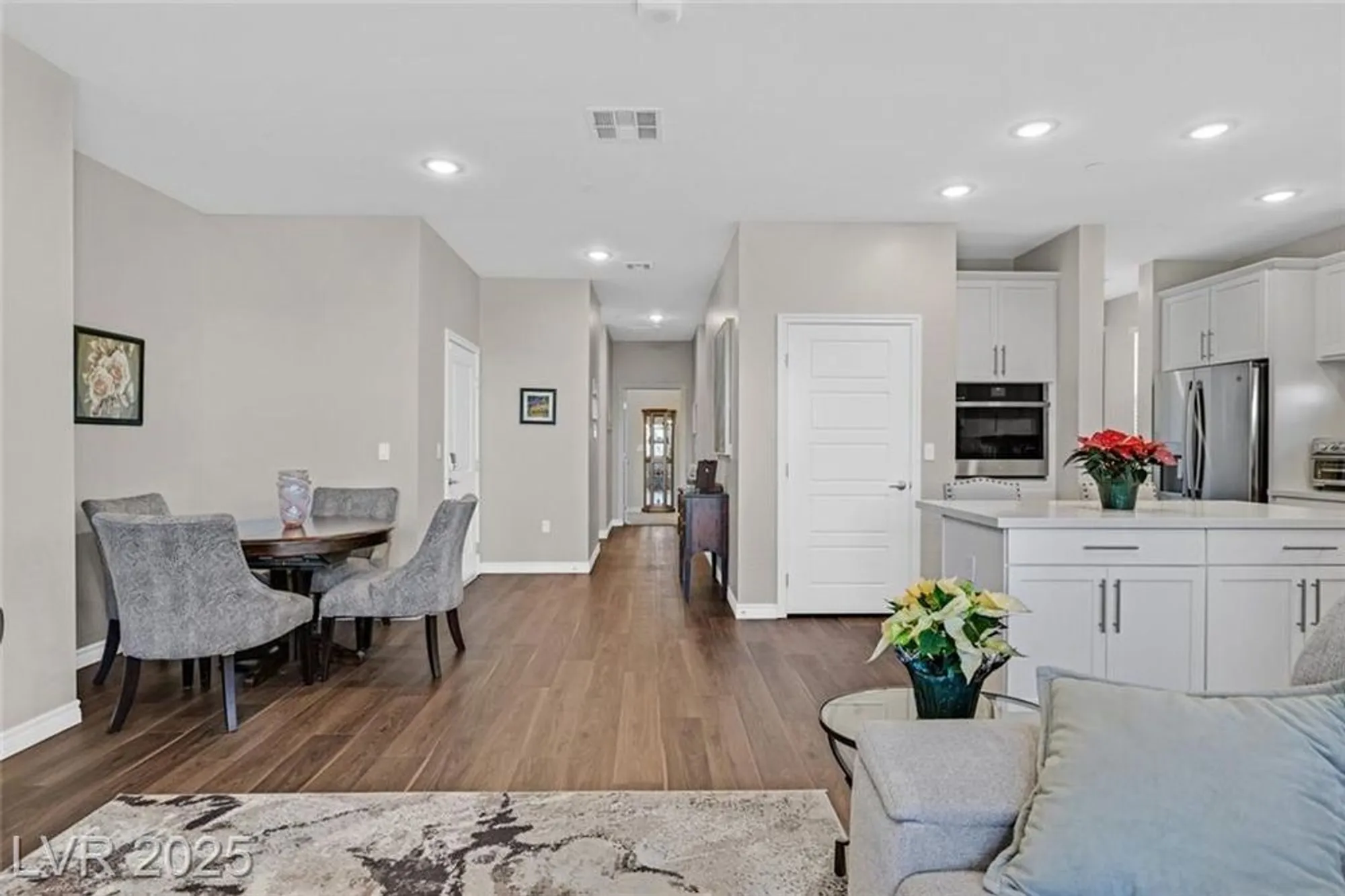 Property Slideshow image 16 of 47 | 2555 hampton rd 10301, Henderson, NV, 89052