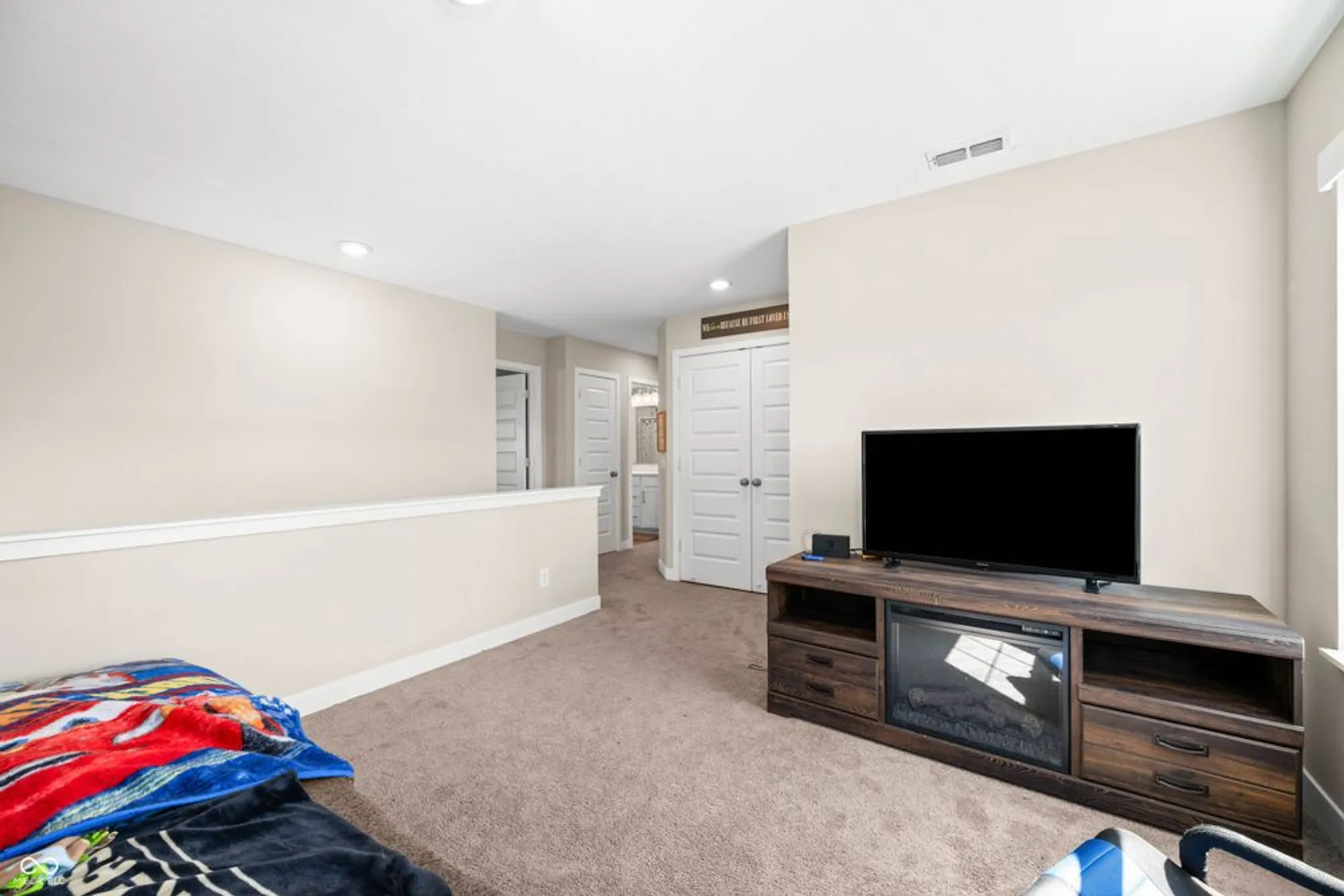 Property Slideshow image 29 of 56 | 4231 viewforth ln, Bargersville, IN, 46106