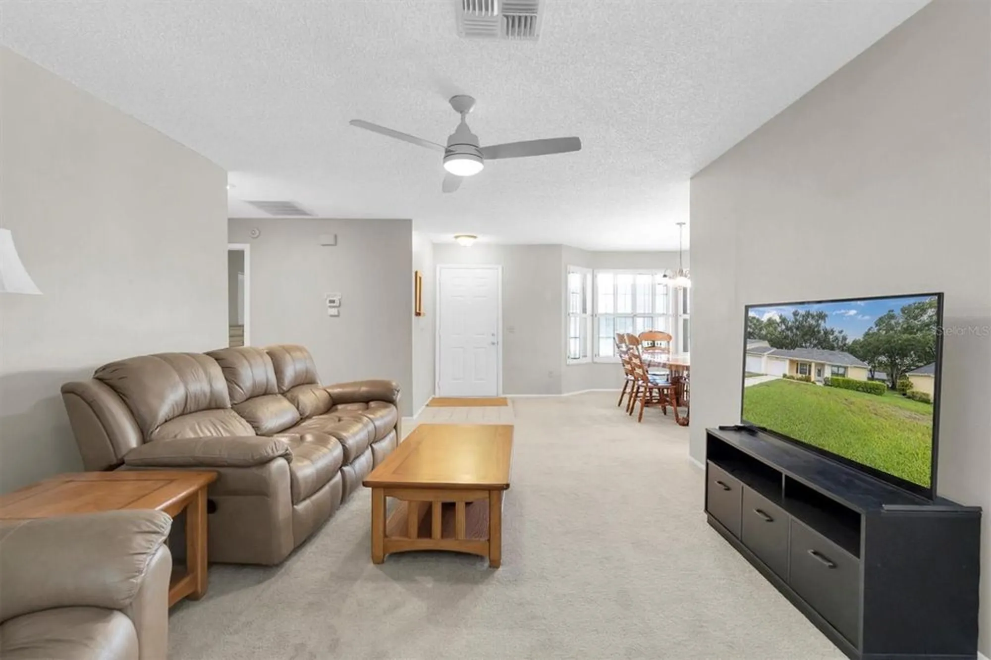 Property Slideshow image 7 of 54 | 9444 rockbridge cir, New Port Richey, FL, 34655