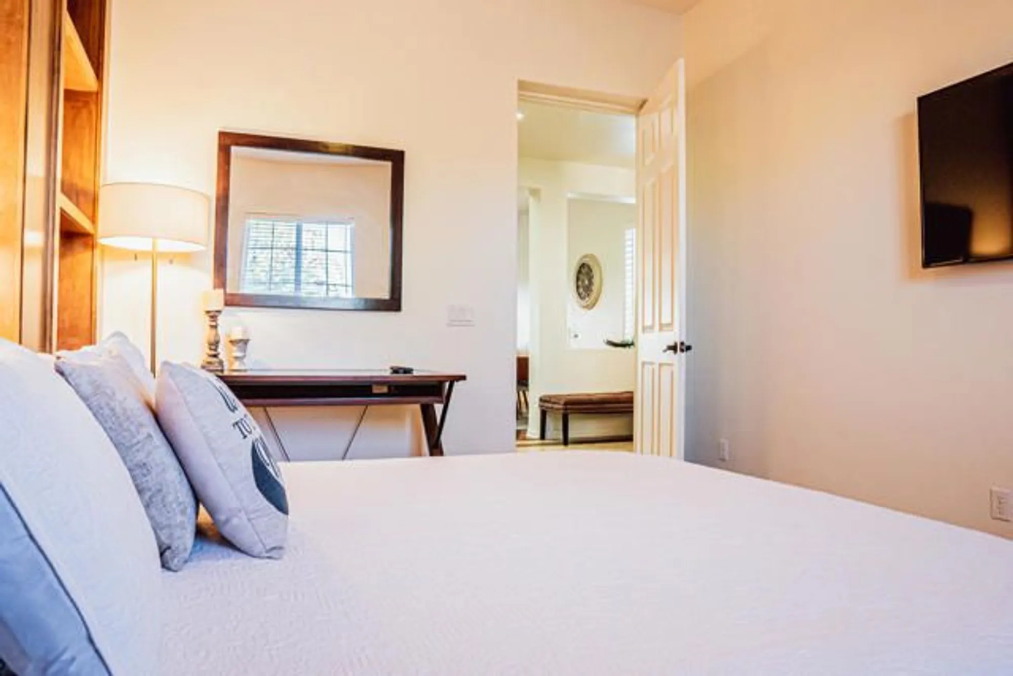 Property Slideshow image 16 of 34 | 42861 beato dr, Indio, CA, 92203