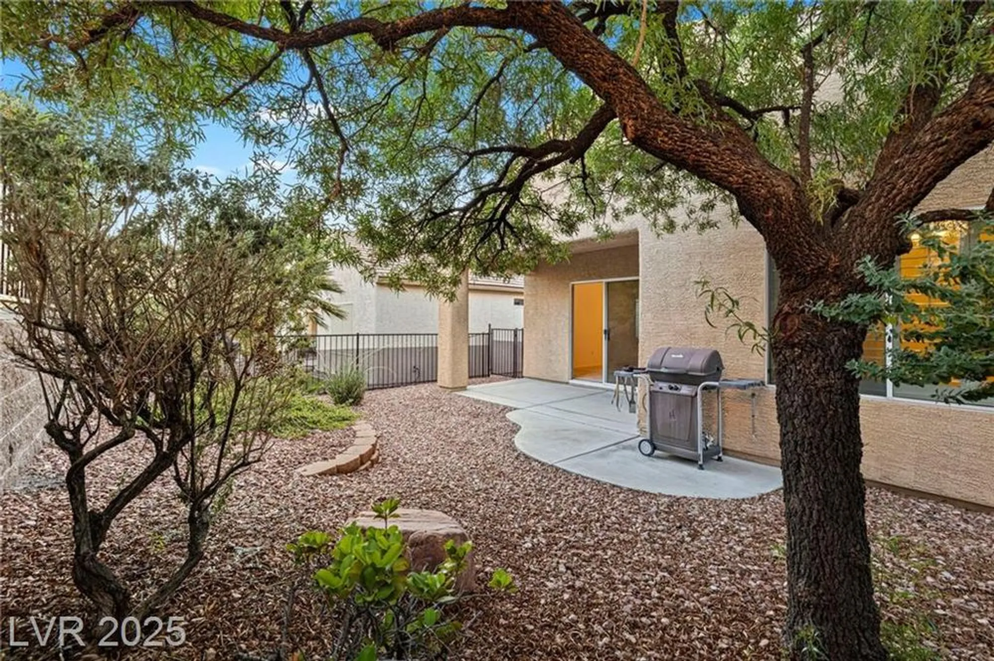 Property Slideshow image 48 of 62 | 2170 oliver springs st, Henderson, NV, 89052