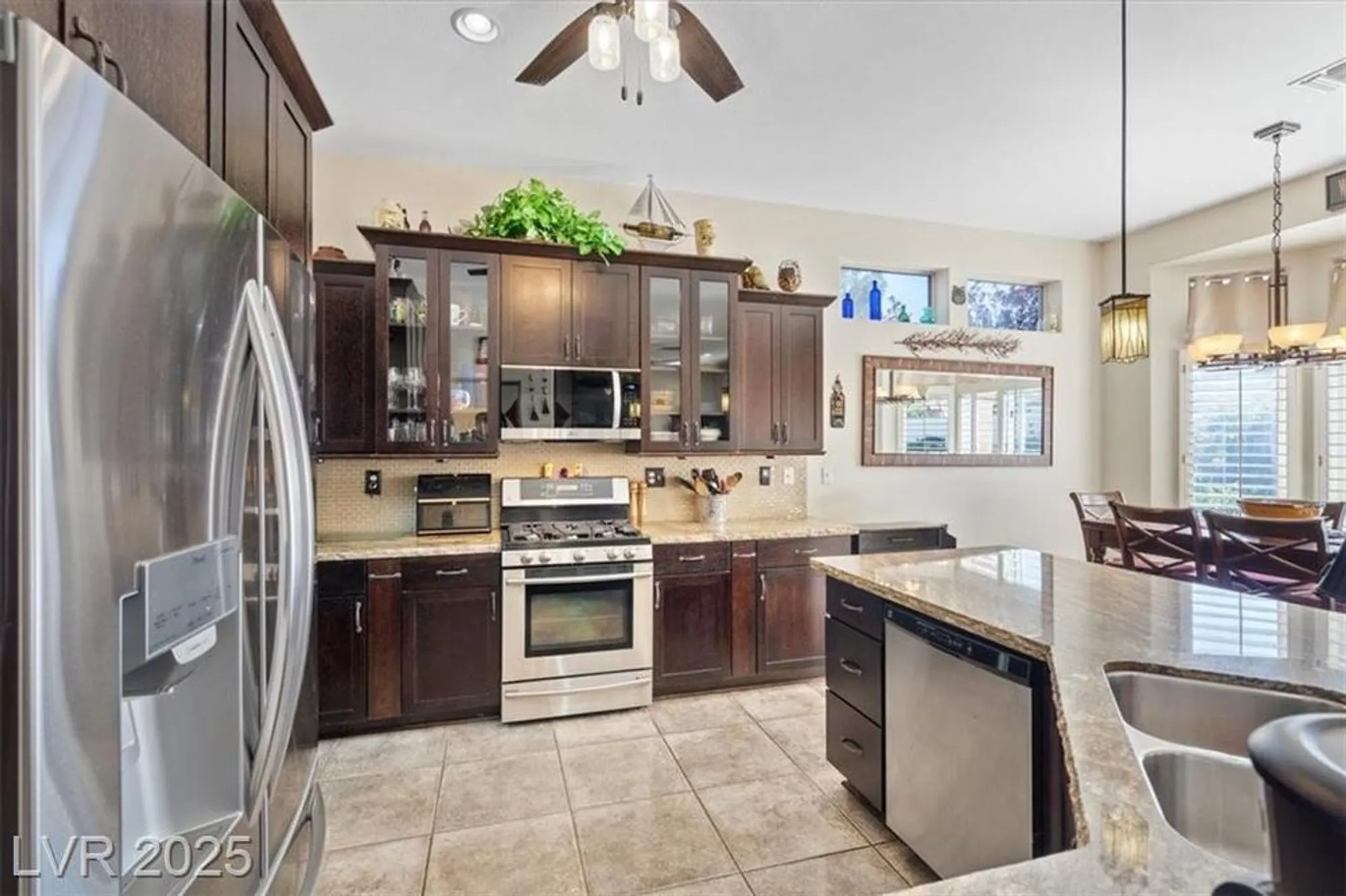 Property Slideshow image 15 of 37 | 2525 banora point dr, Las Vegas, NV, 89134