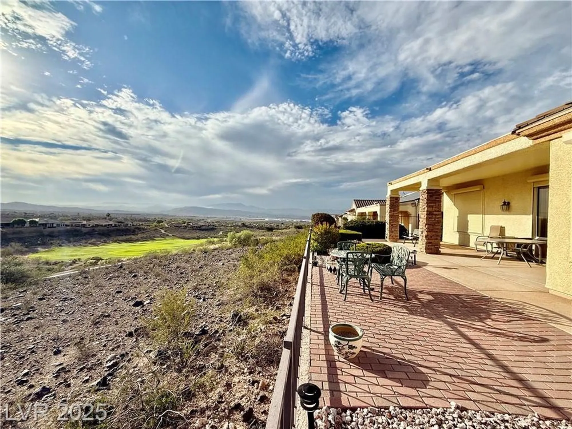 Property Slideshow image 11 of 51 | 2851 scotts valley dr, Henderson, NV, 89052