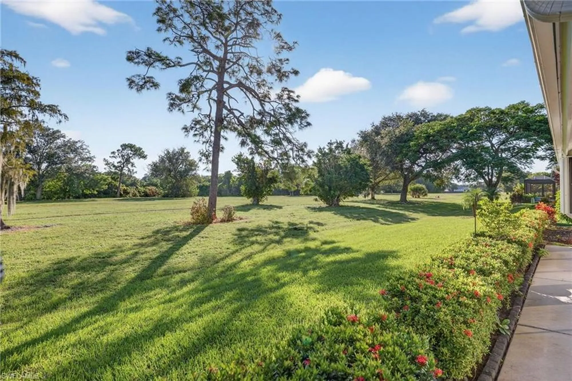 Property Slideshow image 24 of 27 | 150 estelle dr, Naples, FL, 34112