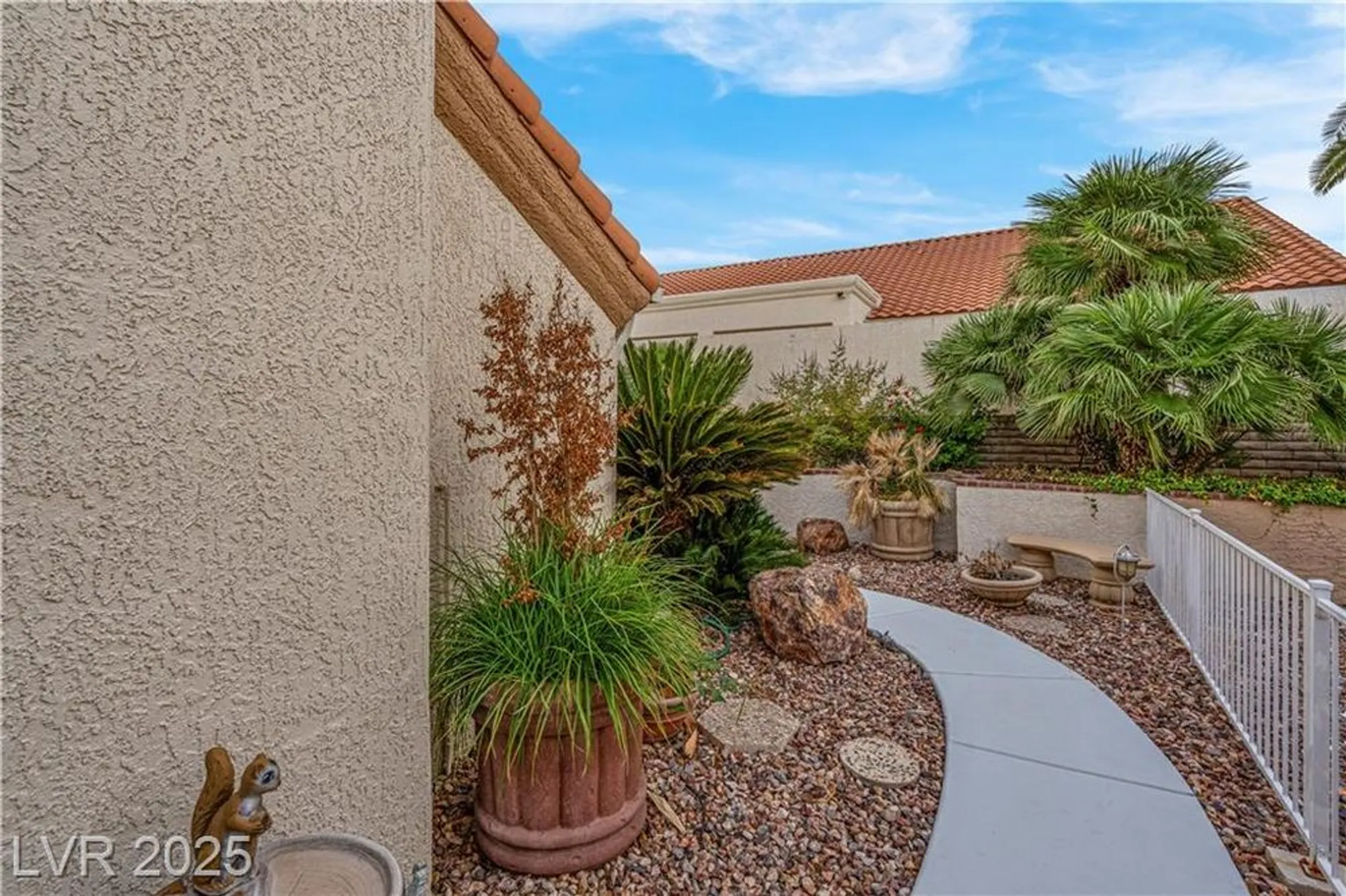 Property Slideshow image 52 of 60 | 8909 meadowood dr, Las Vegas, NV, 89134