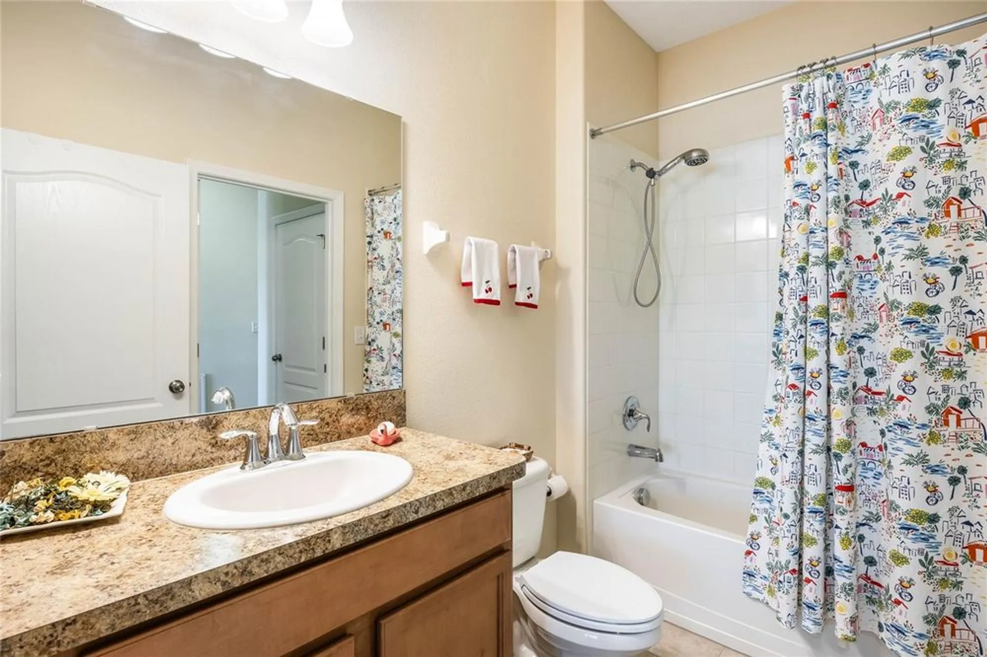 Property Slideshow image 18 of 31 | 3632 solana cir b, Clermont, FL, 34711