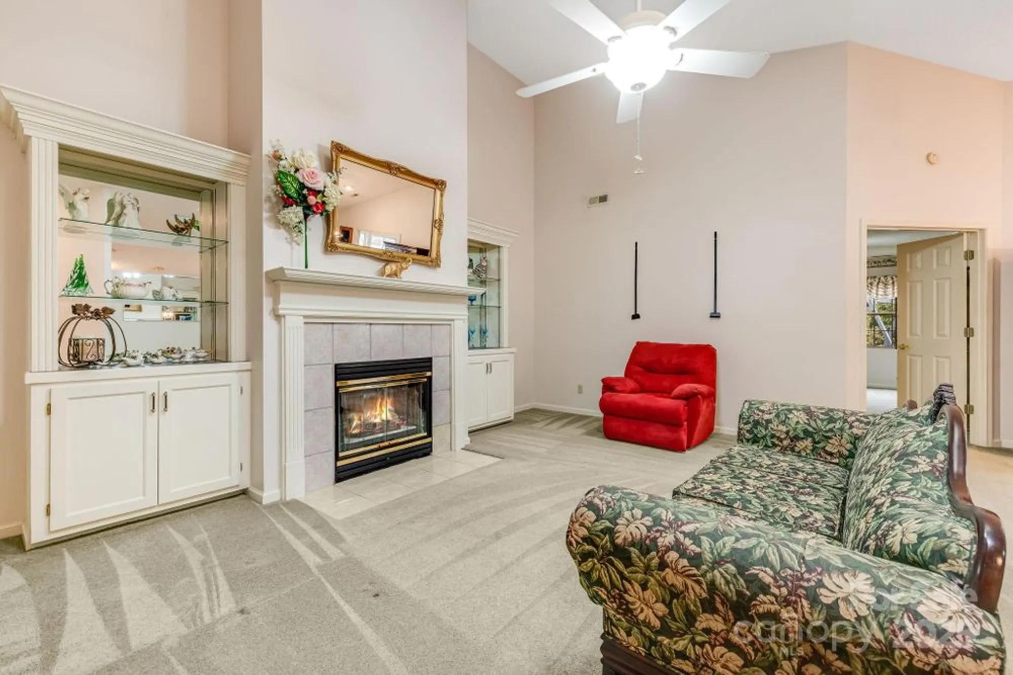 Property Slideshow image 11 of 34 | 11 heather way d, Candler, NC, 28715