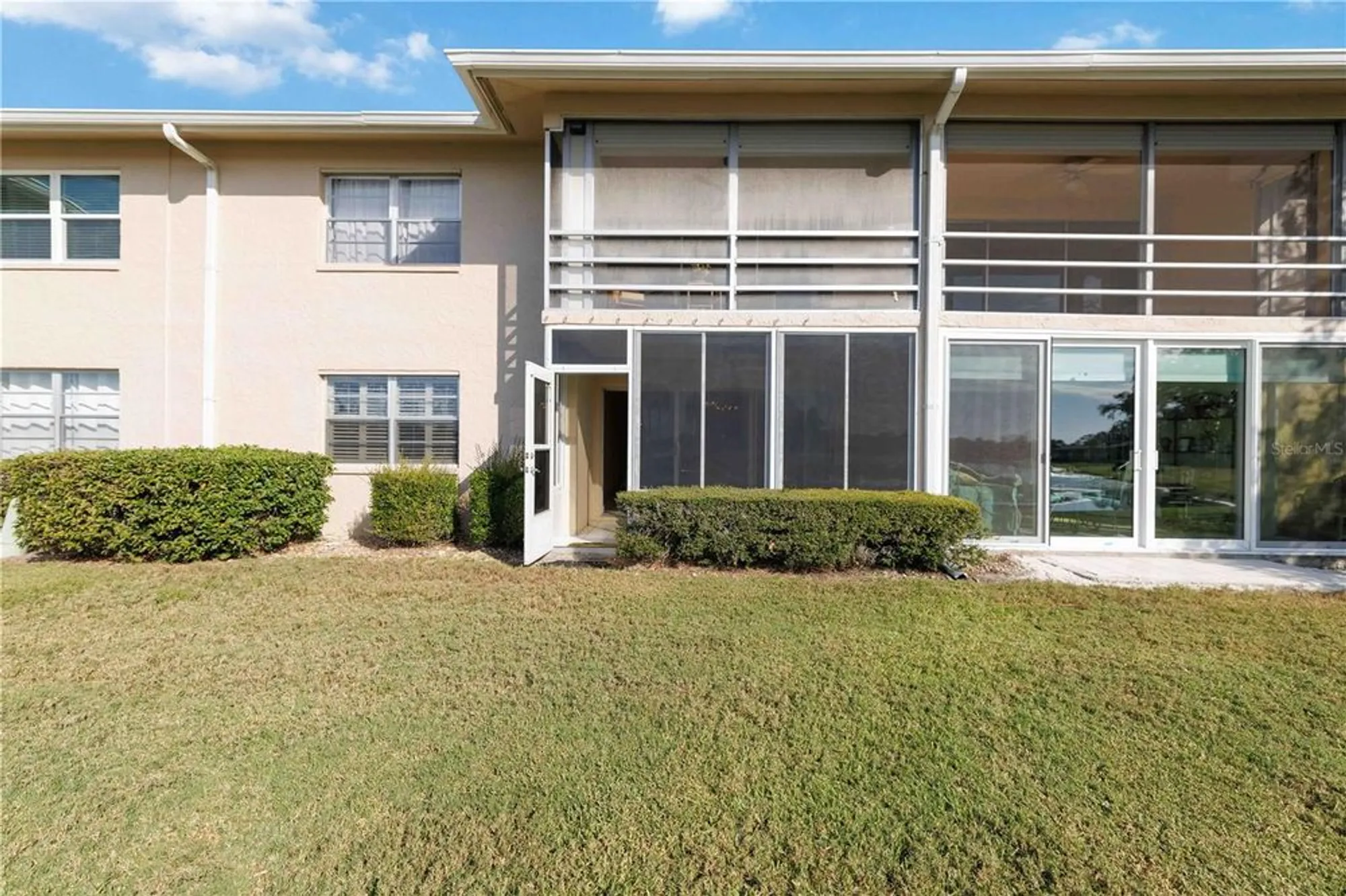 Property Slideshow image 20 of 23 | 6999 w country club dr 125, Sarasota, FL, 34243