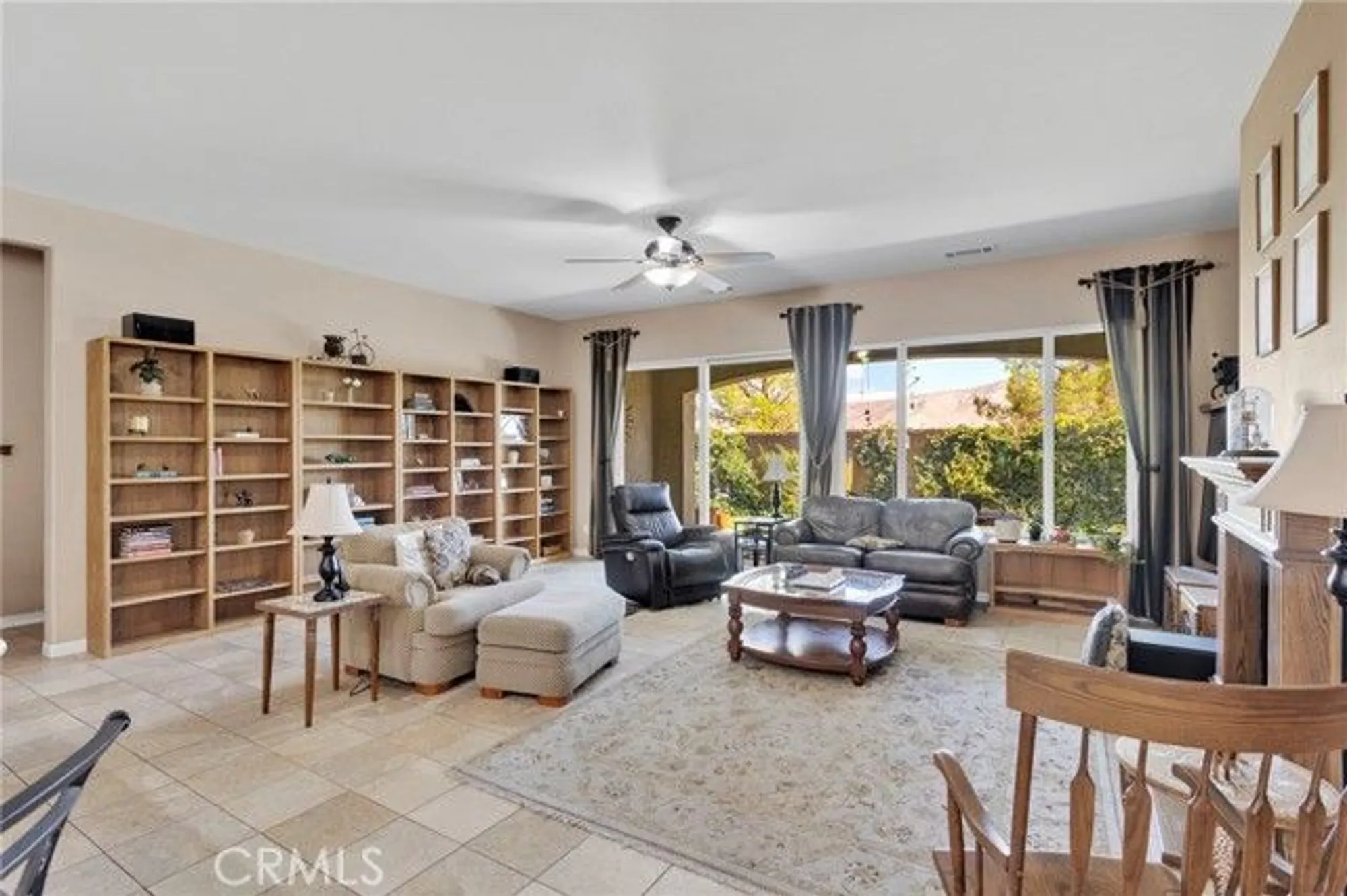 Property Slideshow image 13 of 33 | 10215 wascana ln, Apple Valley, CA, 92308