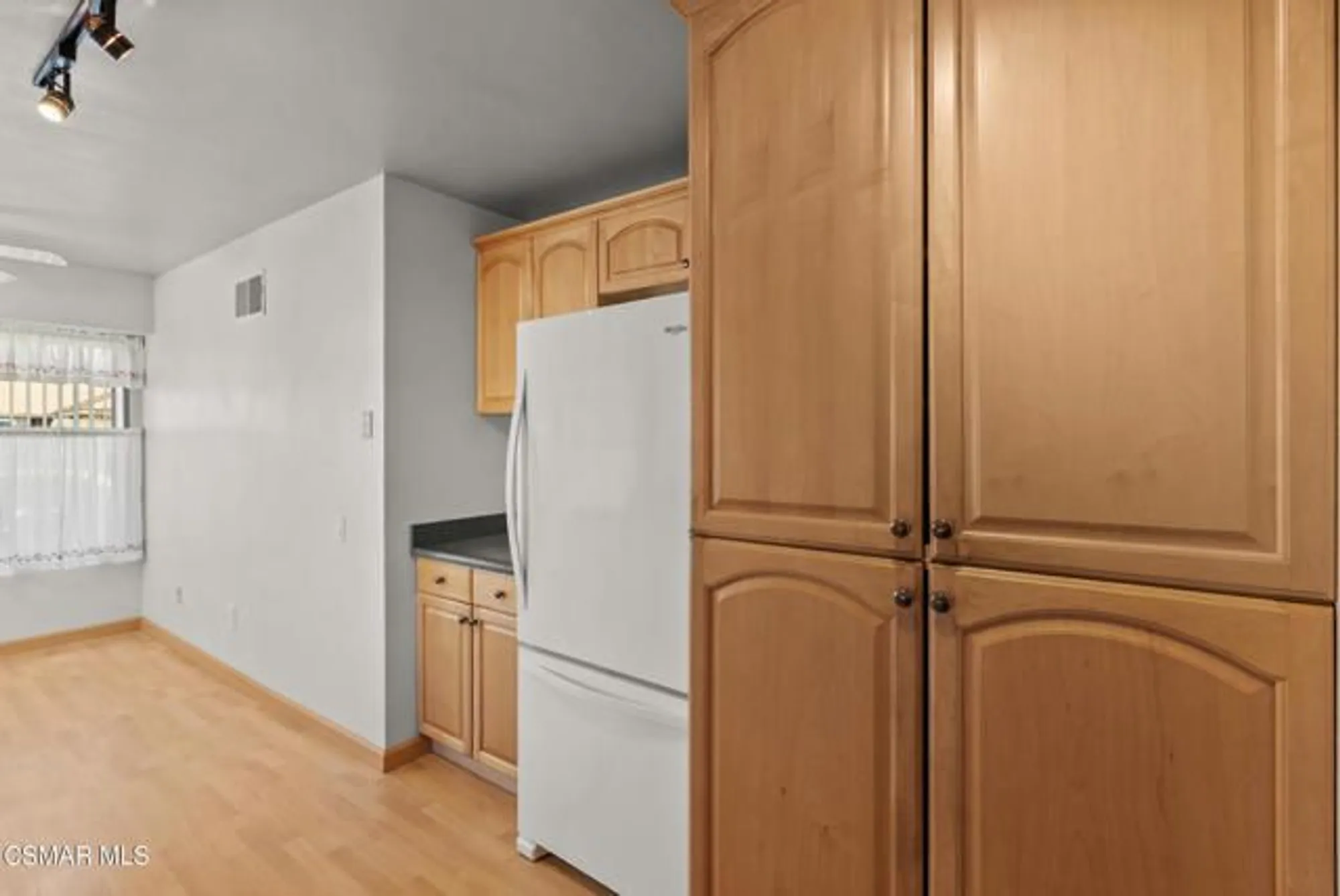 Property Slideshow image 11 of 66 | 6204 village 6, Camarillo, CA, 93012