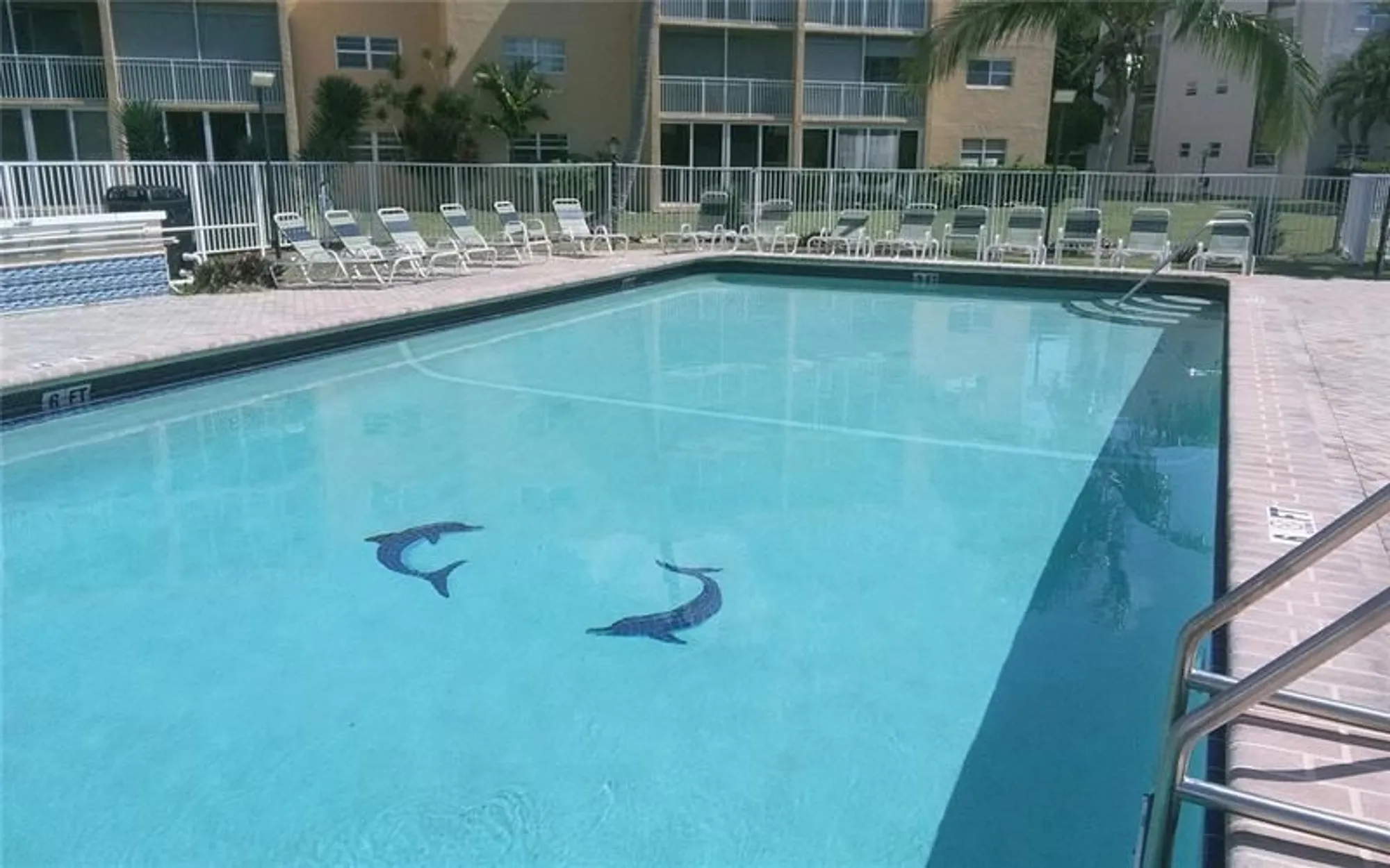 Property Slideshow image 16 of 21 | 206 se 10th st 302, Dania Beach, FL, 33004