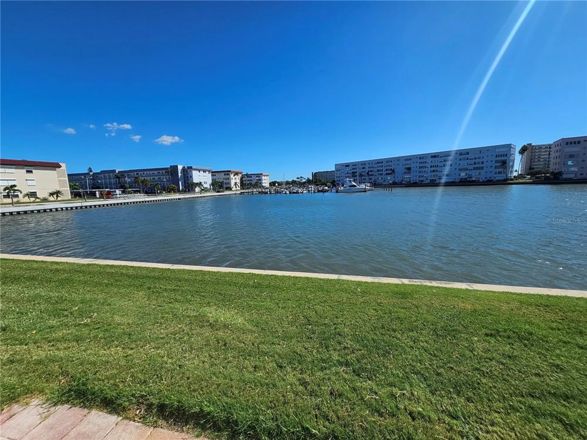 Property Slideshow image 16 of 30 | 5940 30th ave 106, Gulfport, FL, 33707