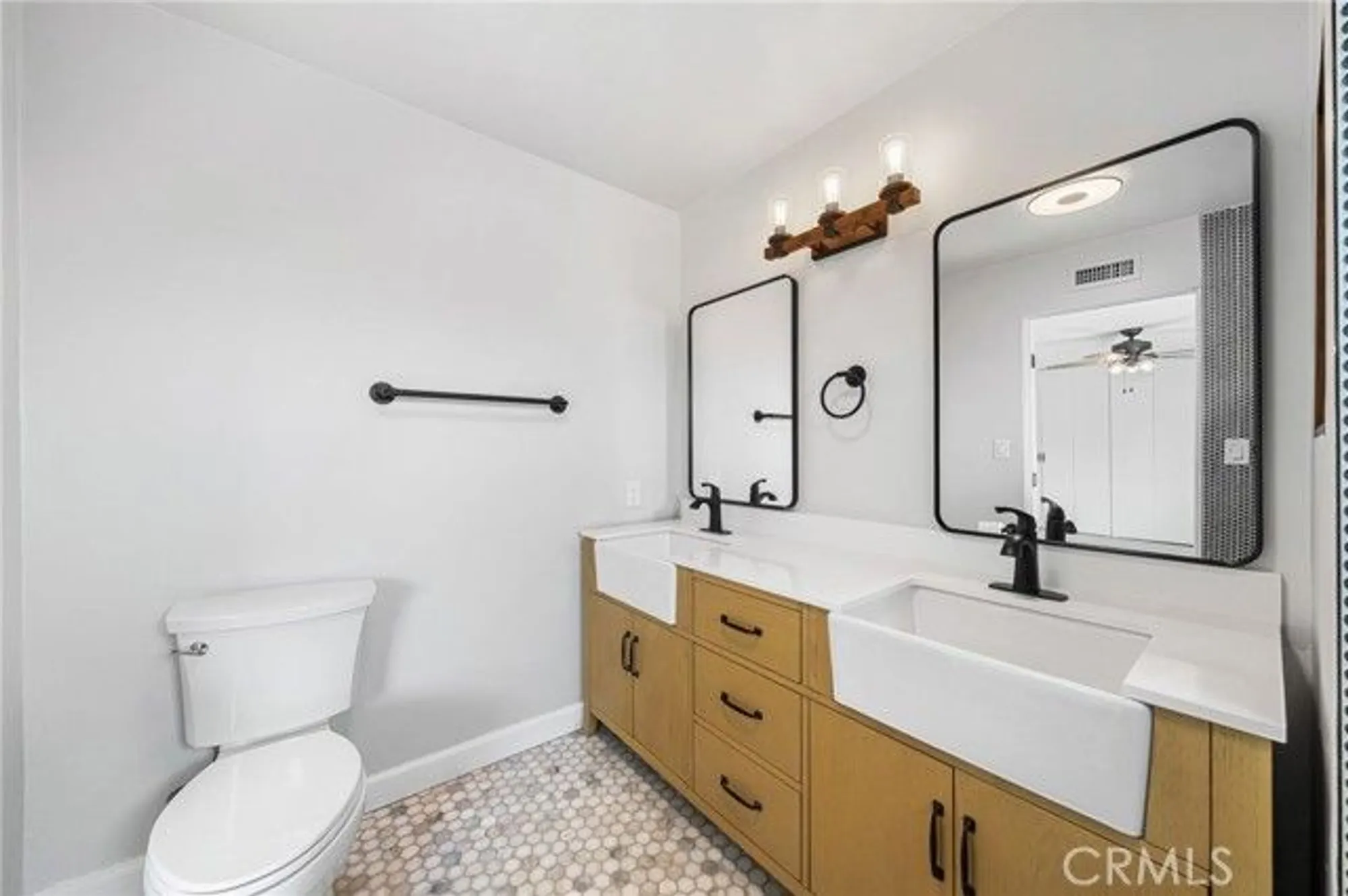 Property Slideshow image 35 of 59 | 103 monte vista 2, San Clemente, CA, 92672