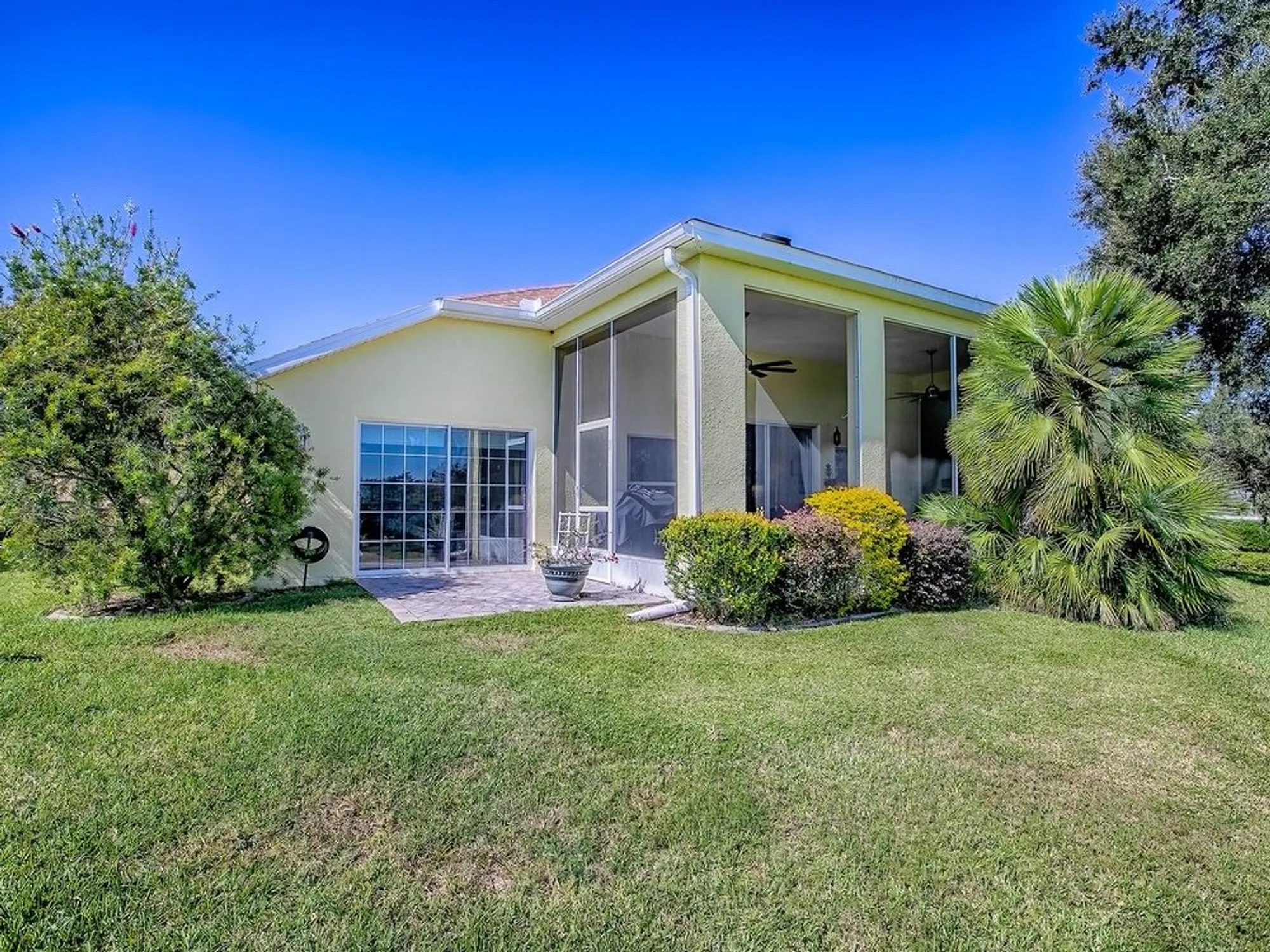 Property Slideshow image 52 of 73 | 4849 sable ridge ct, Leesburg, FL, 34748