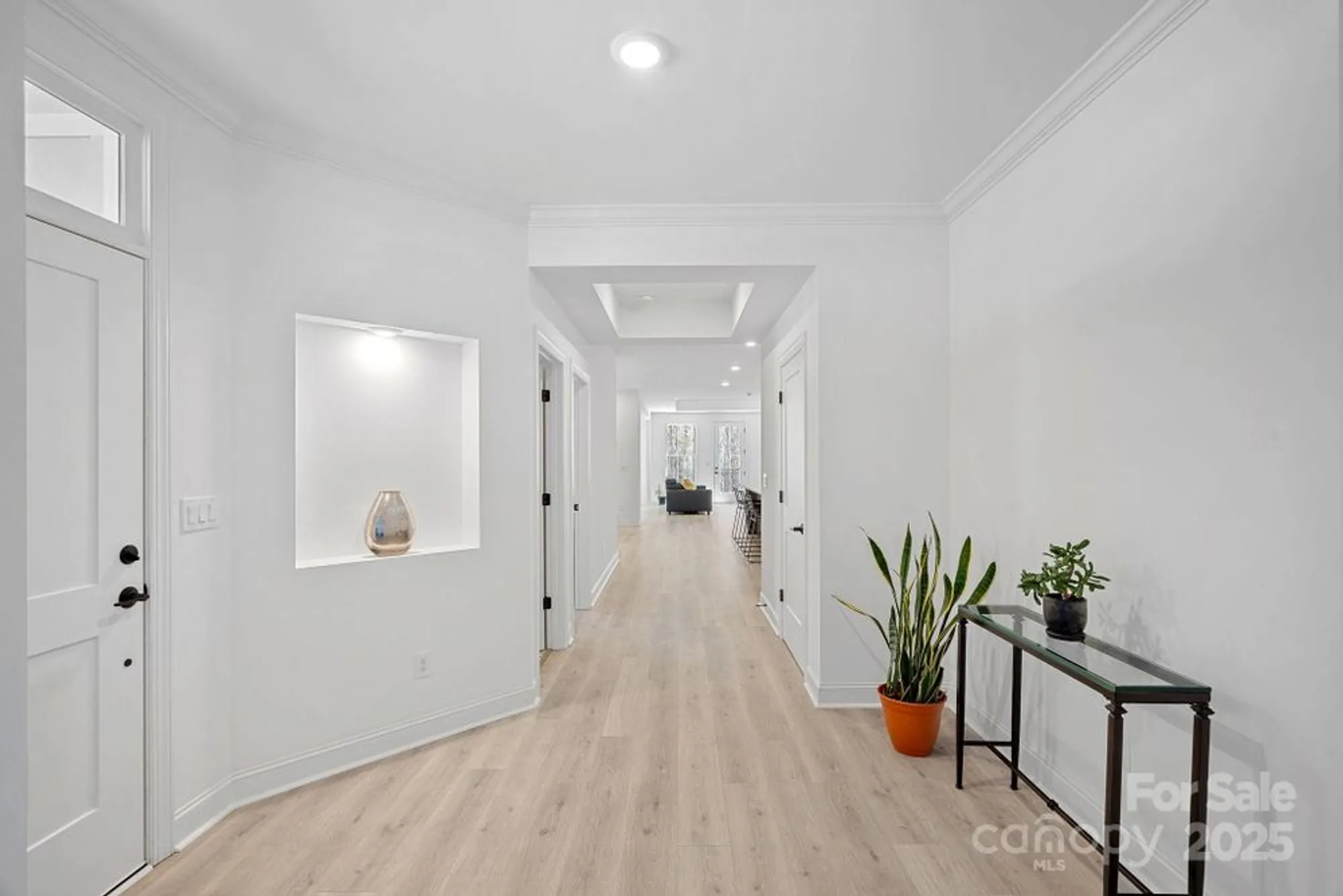 Property Slideshow image 12 of 39 | 218 alenda lux cir, Mooresville, NC, 28115