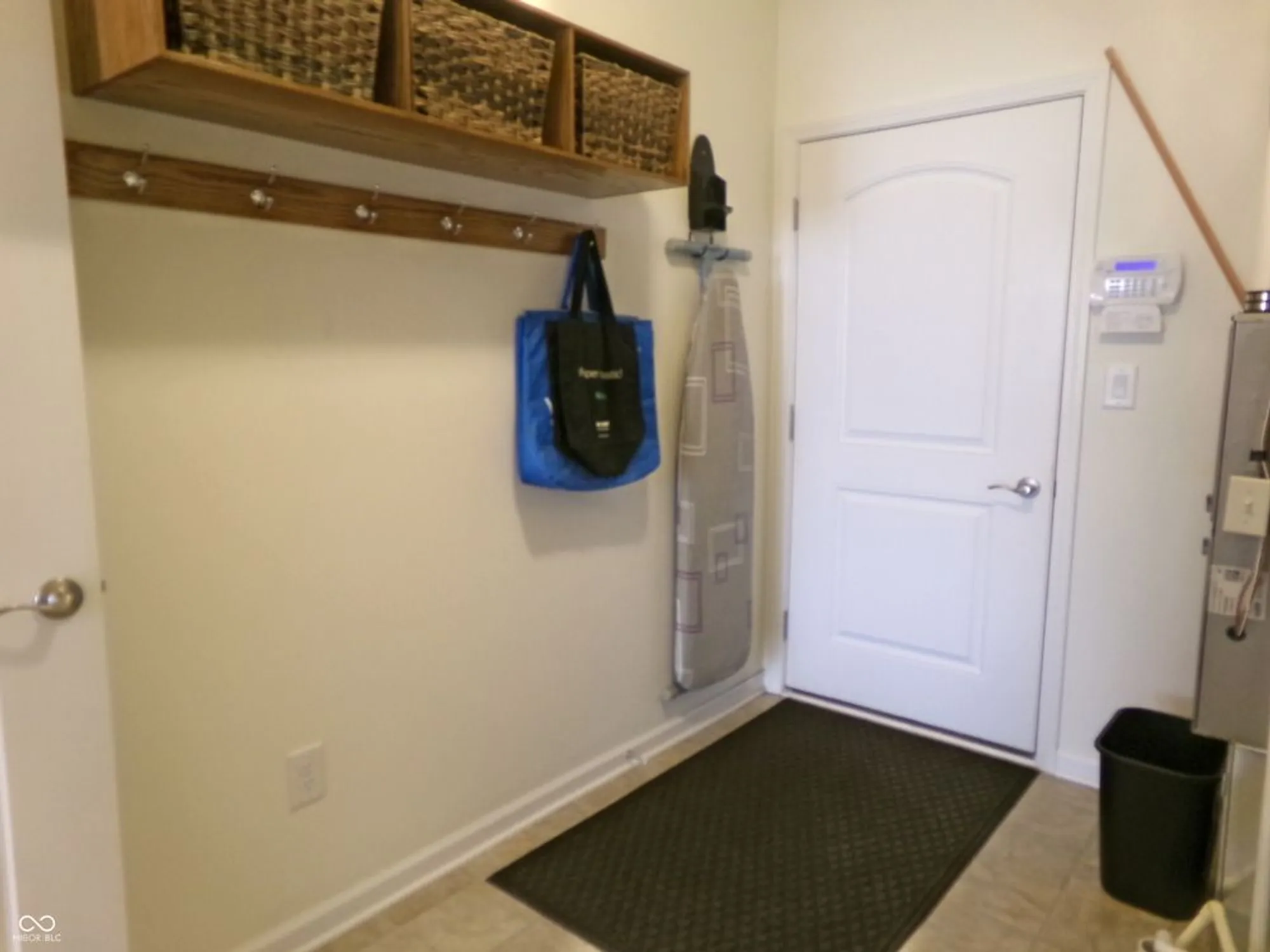 Property Slideshow image 39 of 52 | 8801 twain ln, Indianapolis, IN, 46239