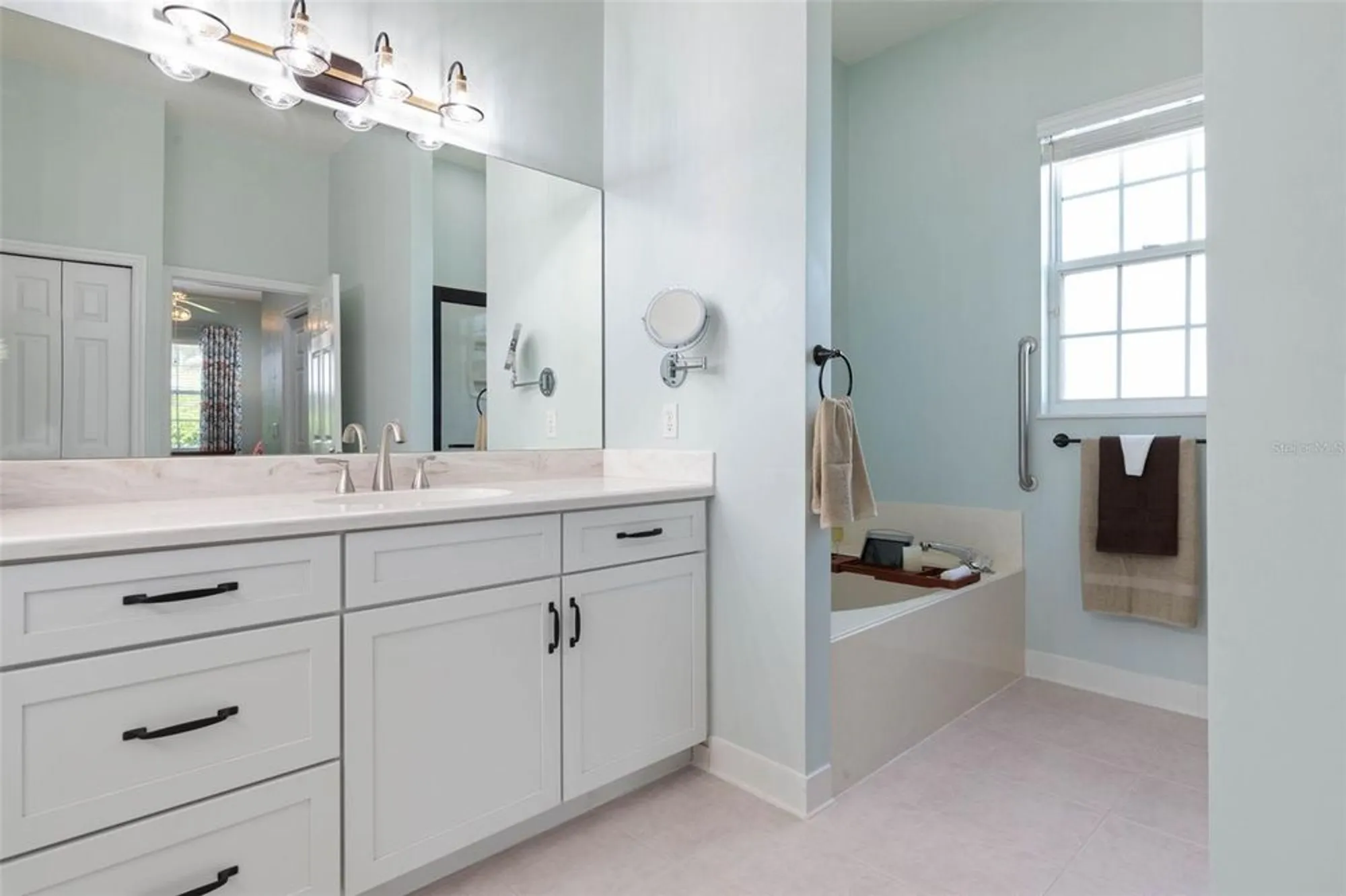 Property Slideshow image 25 of 53 | 1313 runaby ln, Ormond Beach, FL, 32174