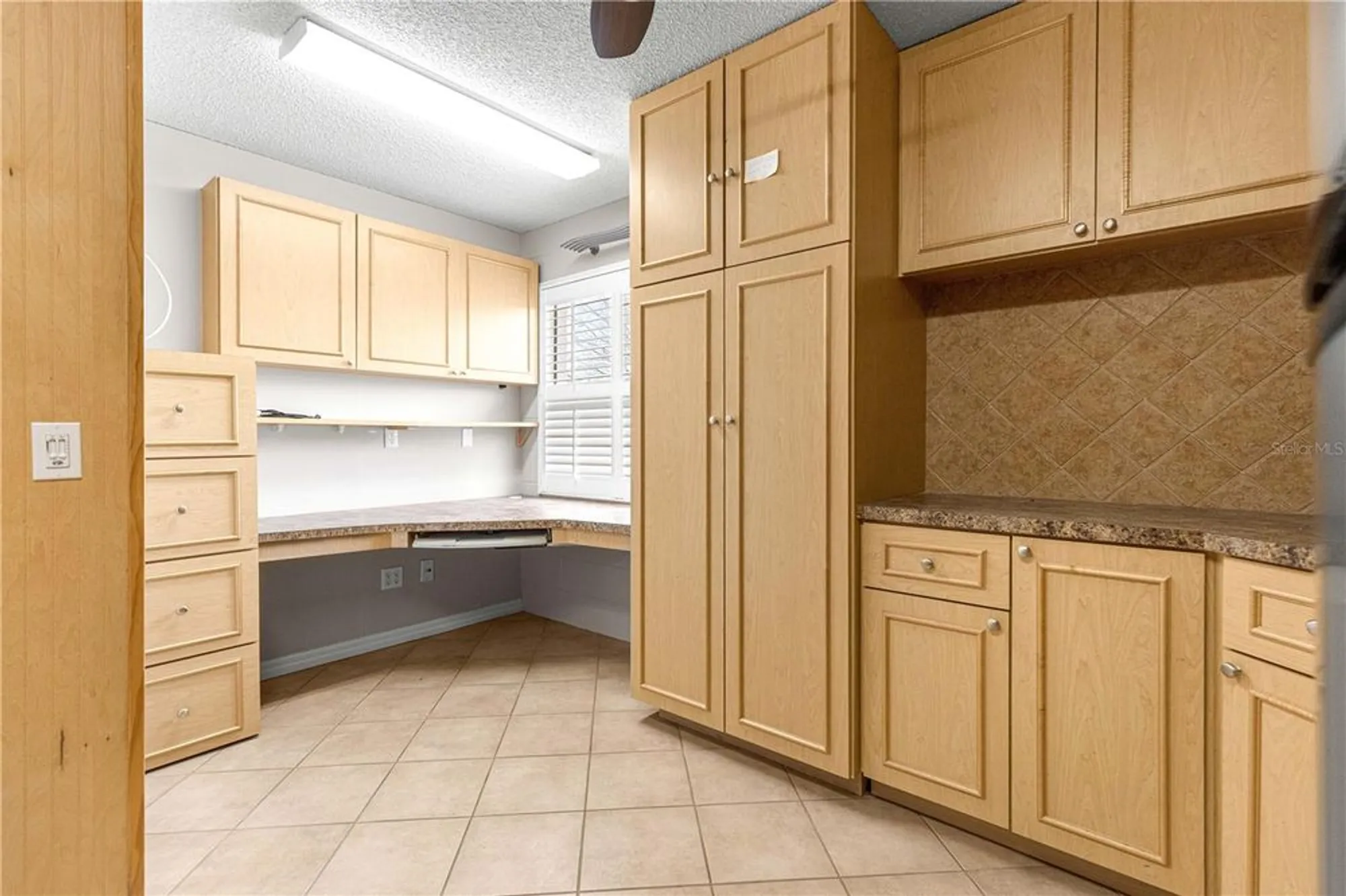 Property Slideshow image 9 of 42 | 748 hernandez dr, The Villages, FL, 32159