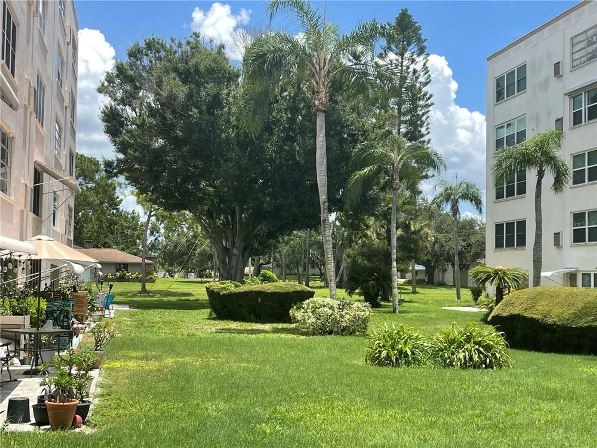 Property Slideshow image 44 of 73 | 5623 80th st n unit 406, Saint Petersburg, FL, 33709