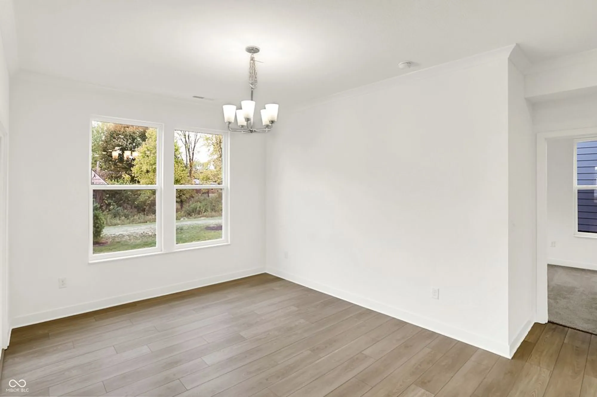 Property Slideshow image 21 of 40 | 5357 nettleton way, Avon, IN, 46123