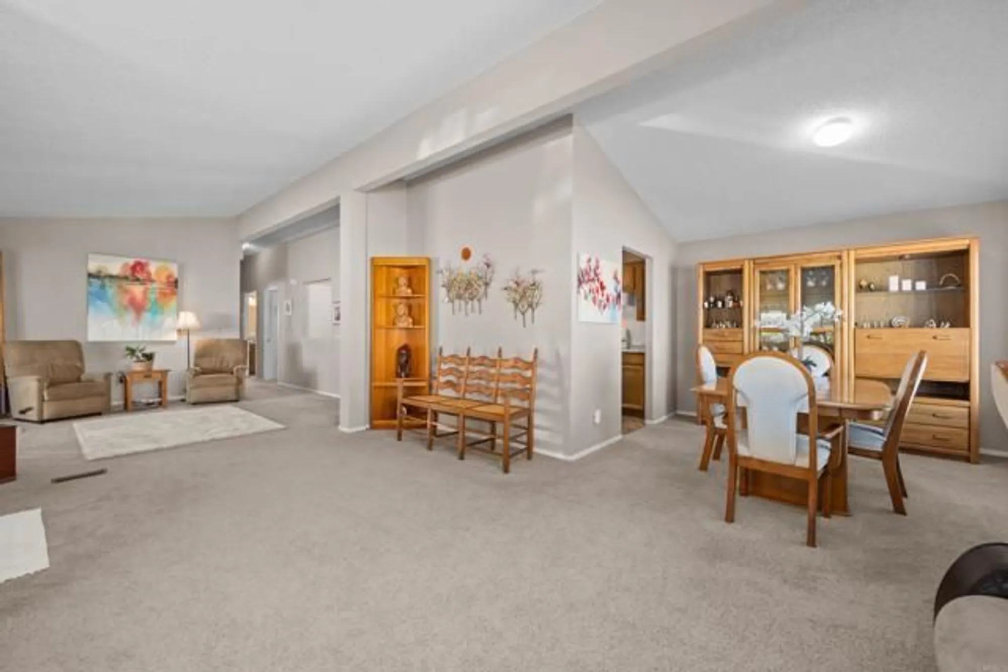 Property Slideshow image 4 of 17 | 3462 don alberto dr, Carlsbad, CA, 92010