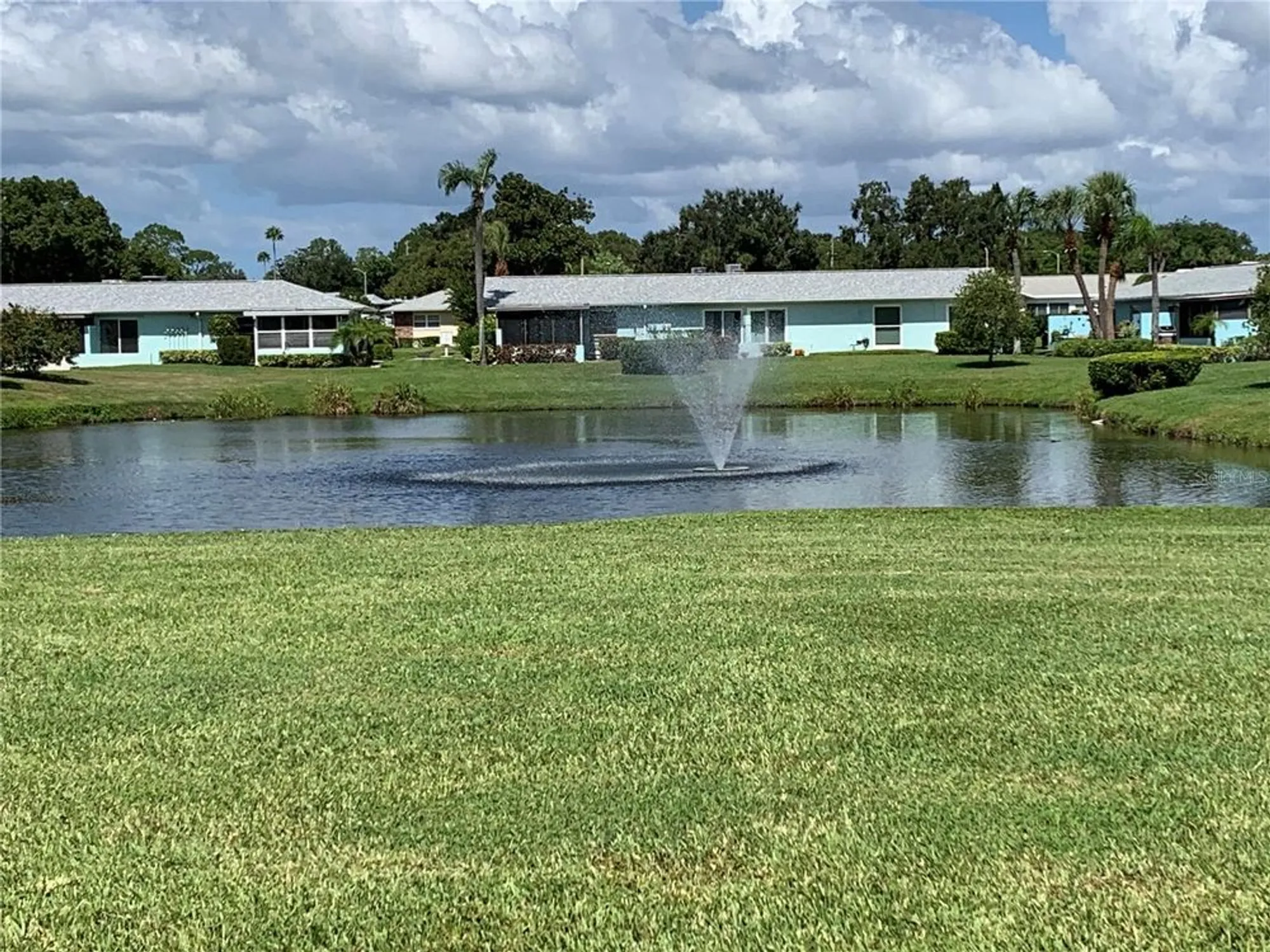 Property Slideshow image 6 of 27 | 2711 sherbrooke ln b, Palm Harbor, FL, 34684