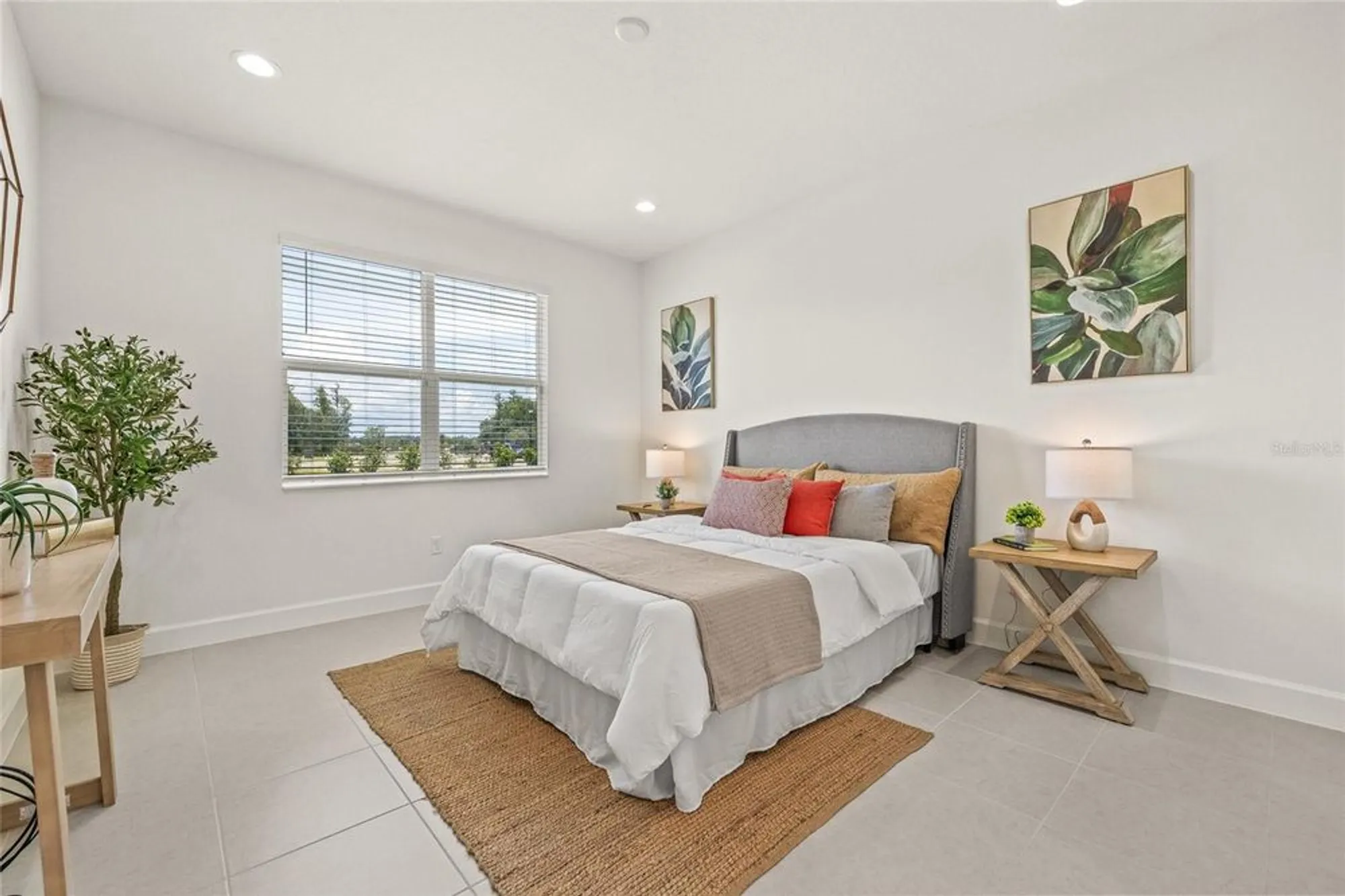 Property Slideshow image 25 of 47 | 32565 veneto pl, Wesley Chapel, FL, 33543