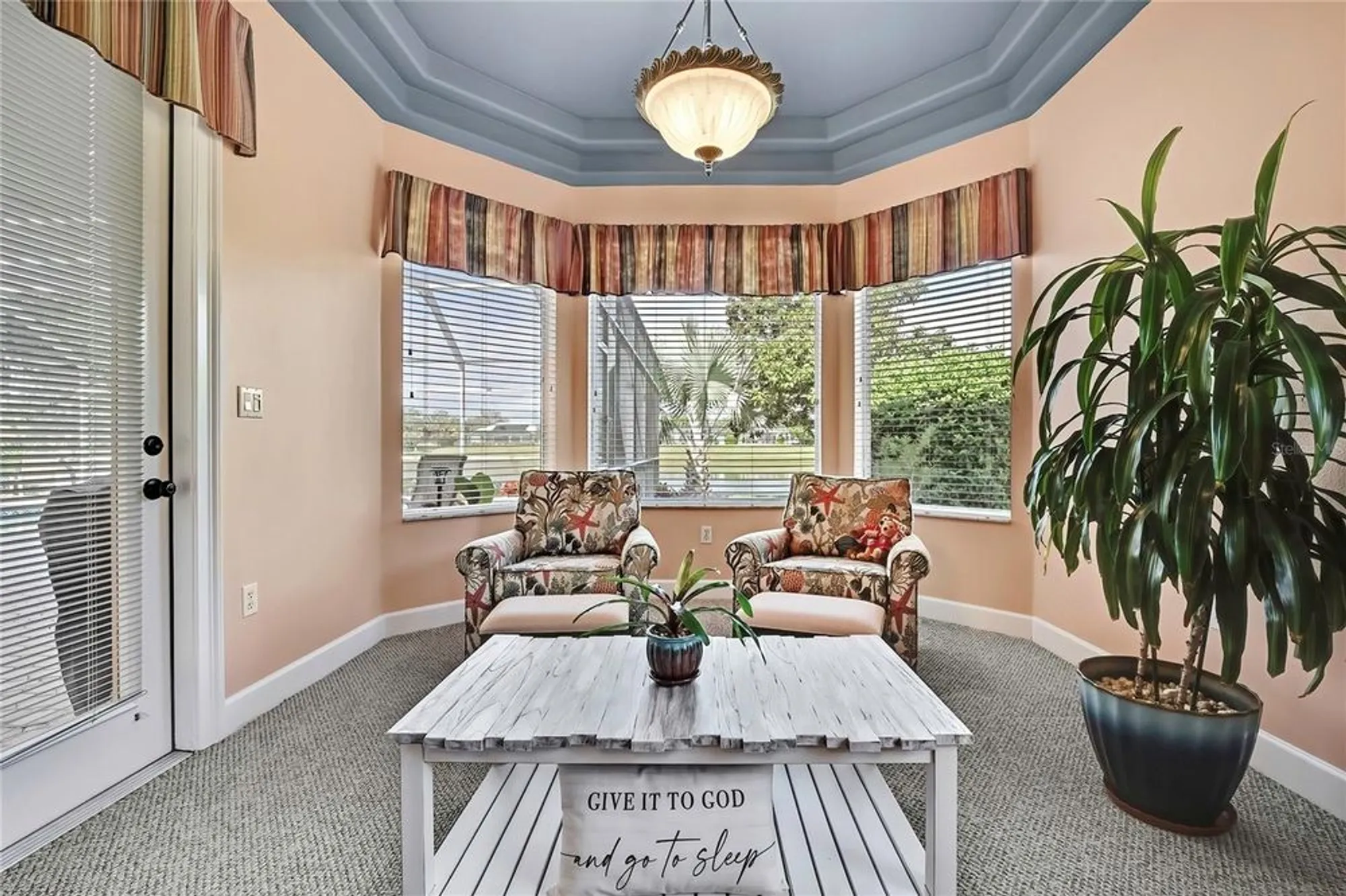 Property Slideshow image 26 of 62 | 9231 mississippi run, Weeki Wachee, FL, 34613