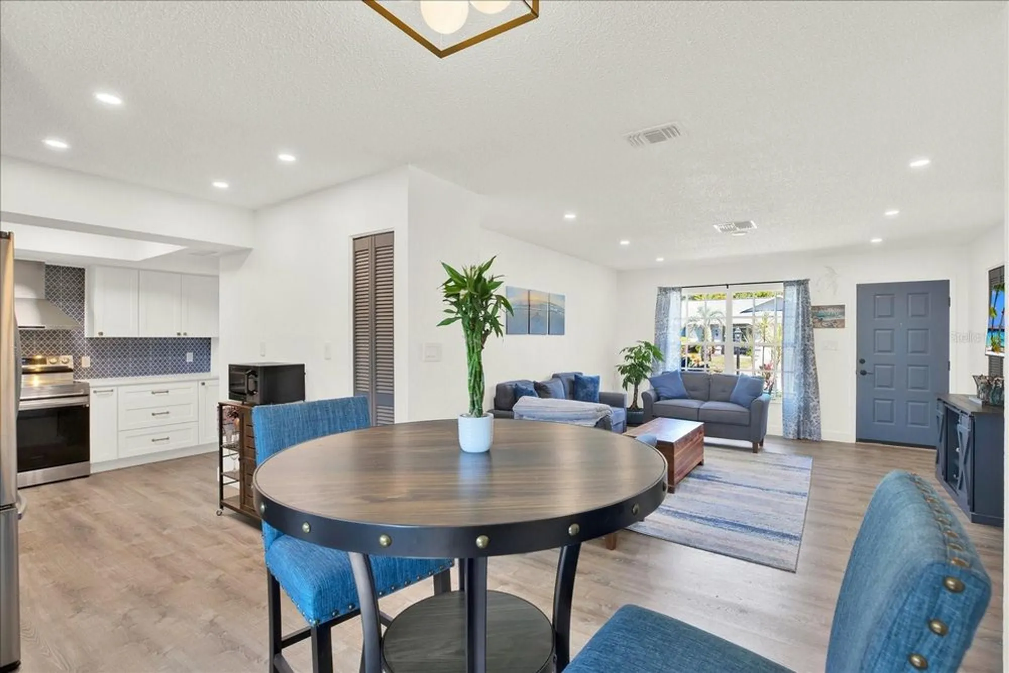 Property Slideshow image 6 of 23 | 9138 millers pond ave, New Port Richey, FL, 34655