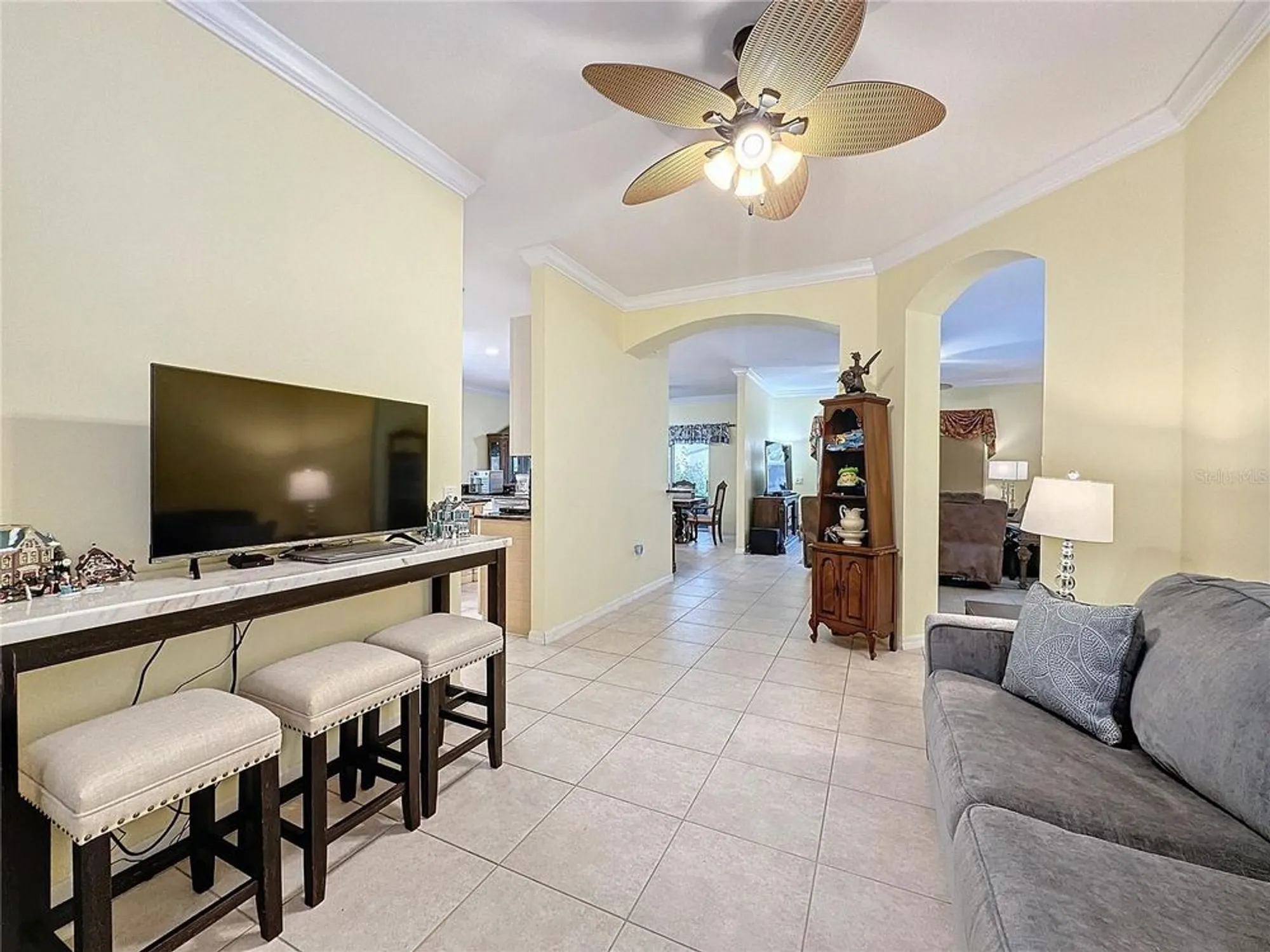 Property Slideshow image 8 of 61 | 258 sand piper dr, Poinciana, FL, 34759