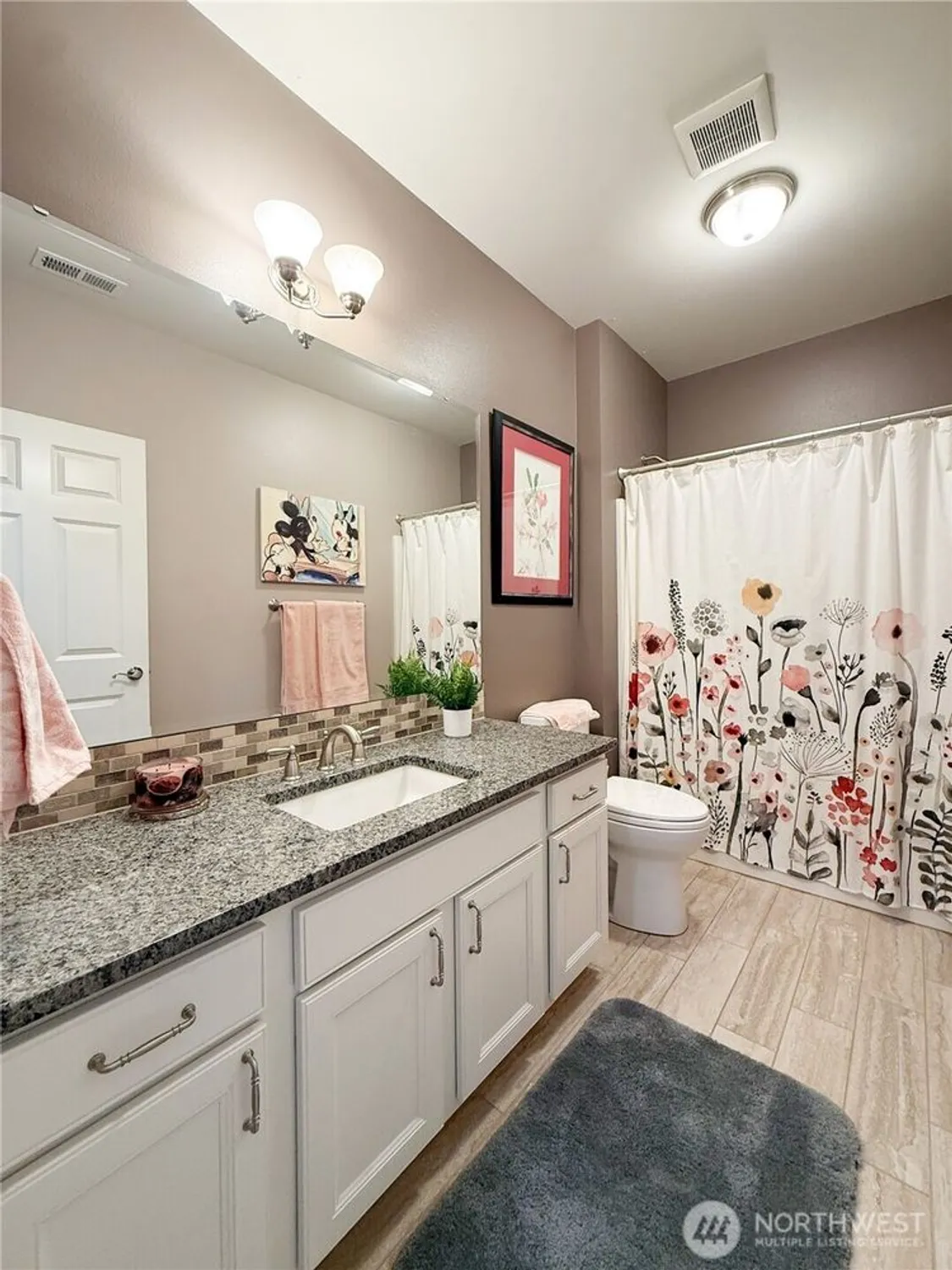 Property Slideshow image 31 of 38 | 4541 broadway st, Mount Vernon, WA, 98274