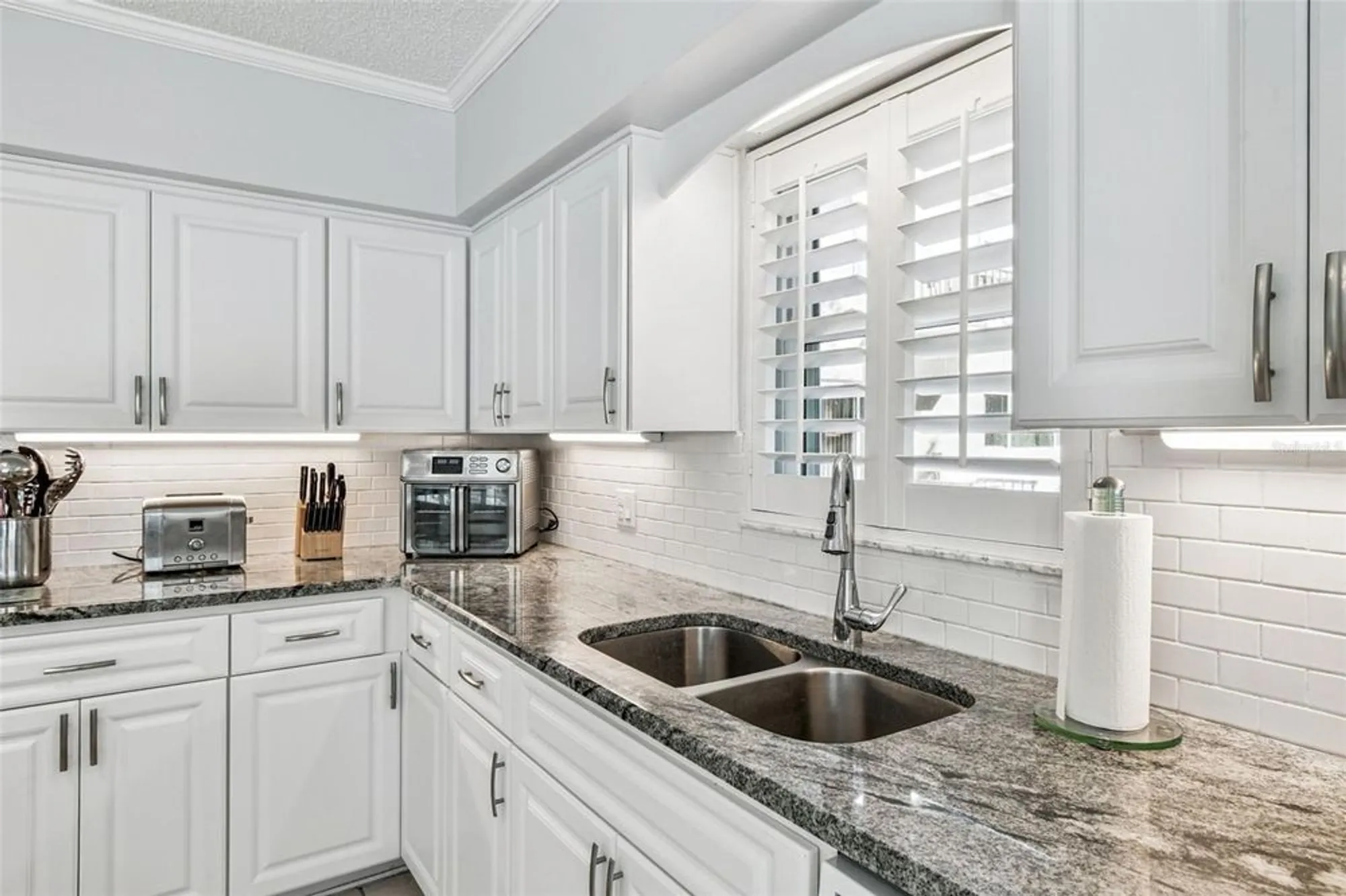 Property Slideshow image 35 of 74 | 2170 americus blvd 34, Clearwater, FL, 33763
