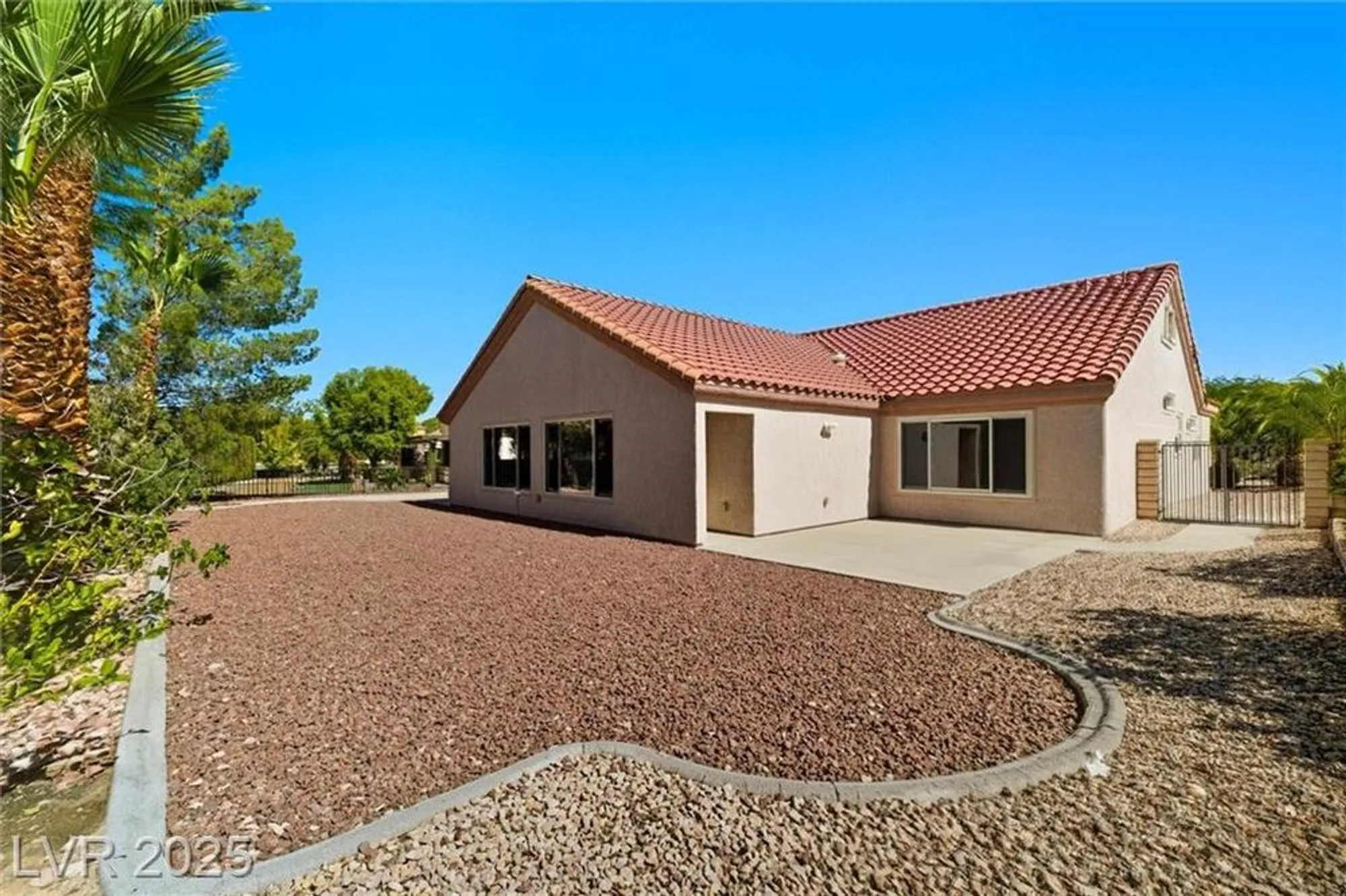 Property Slideshow image 50 of 66 | 3001 merimar dr, Las Vegas, NV, 89134