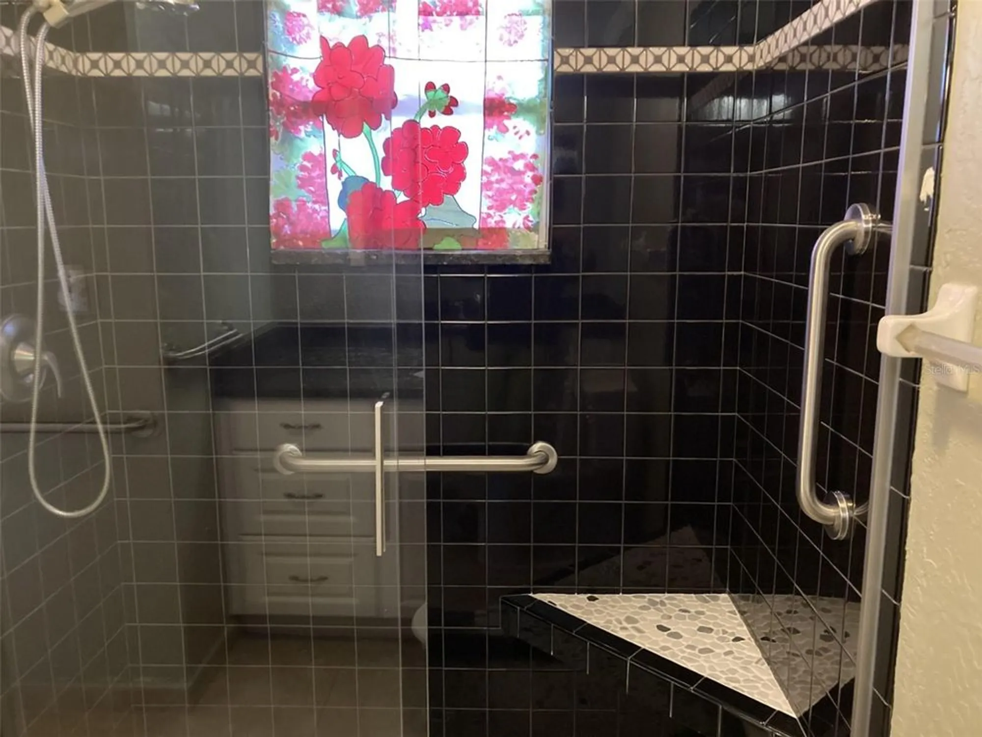 Property Slideshow image 12 of 23 | 304 47th avenue dr 112, Bradenton, FL, 34207