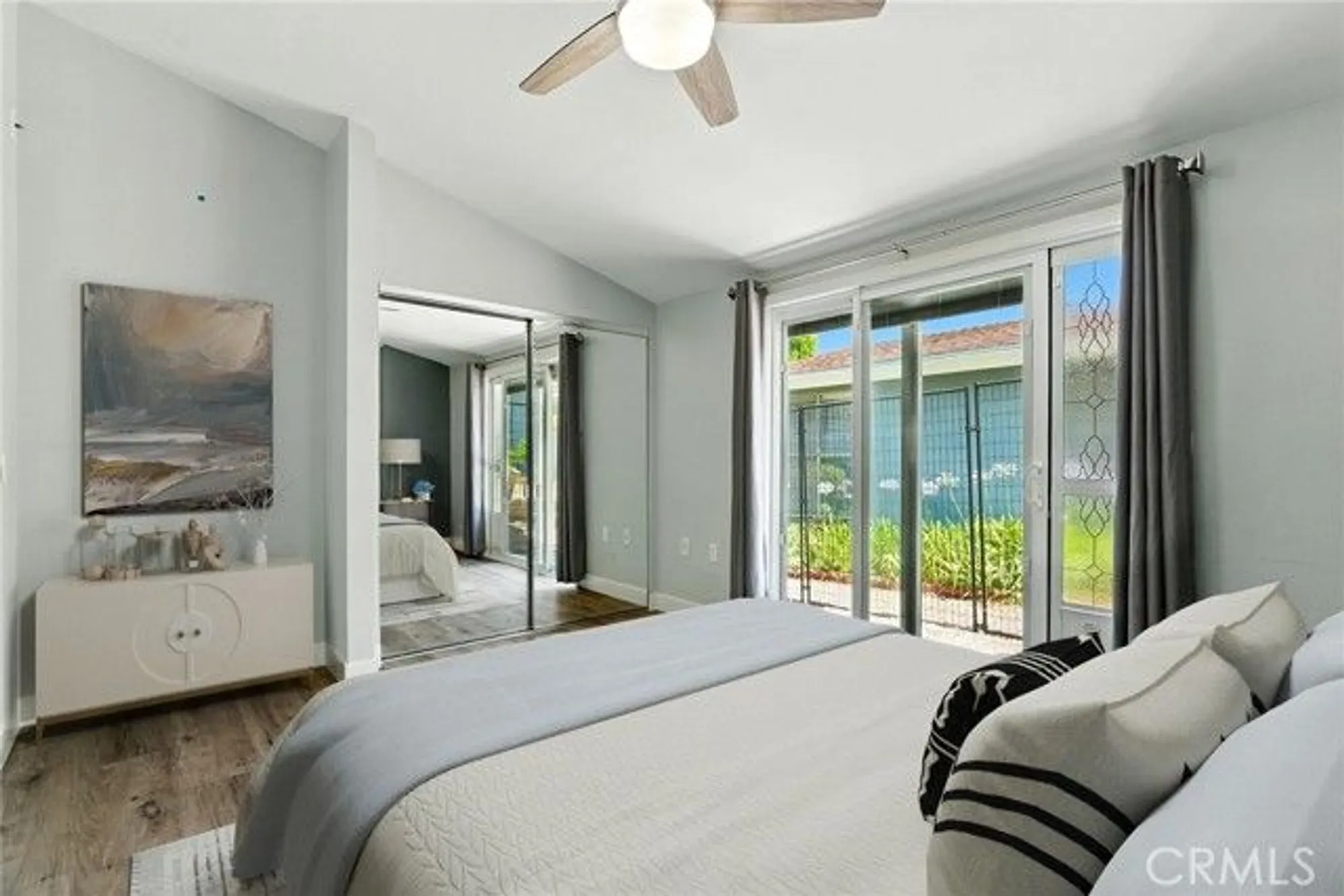 Property Slideshow image 20 of 53 | 26745 oak crossing rd d, Newhall, CA, 91321